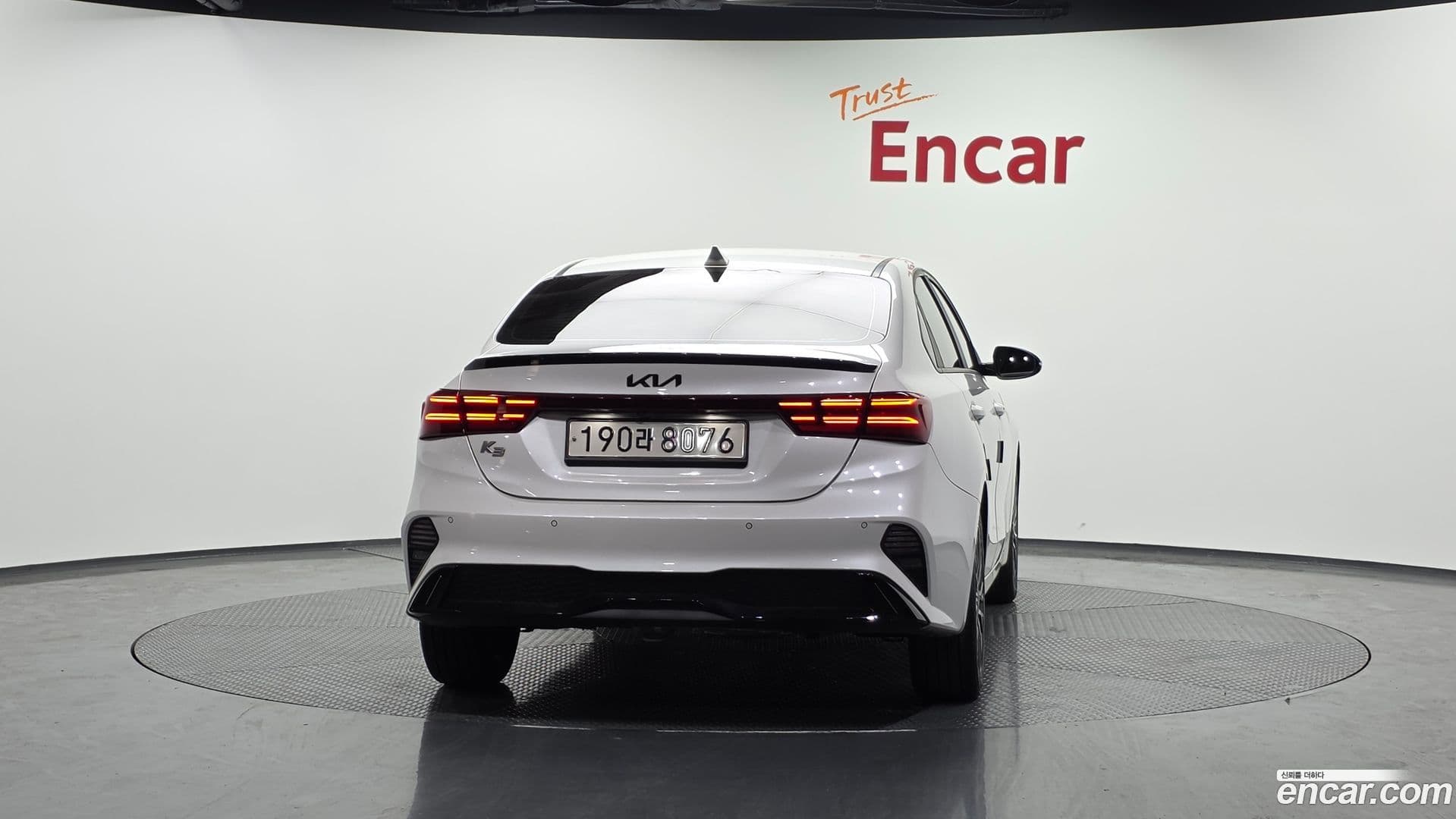 Main__Slider__Photo:K3 Kia 2022.1-3