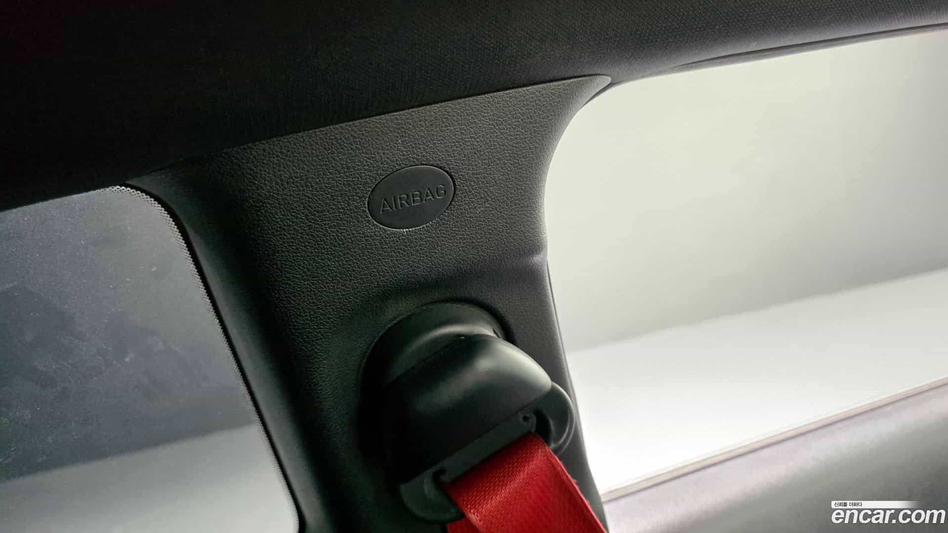 Veloster Hyundai 2020.6-OPTION-041