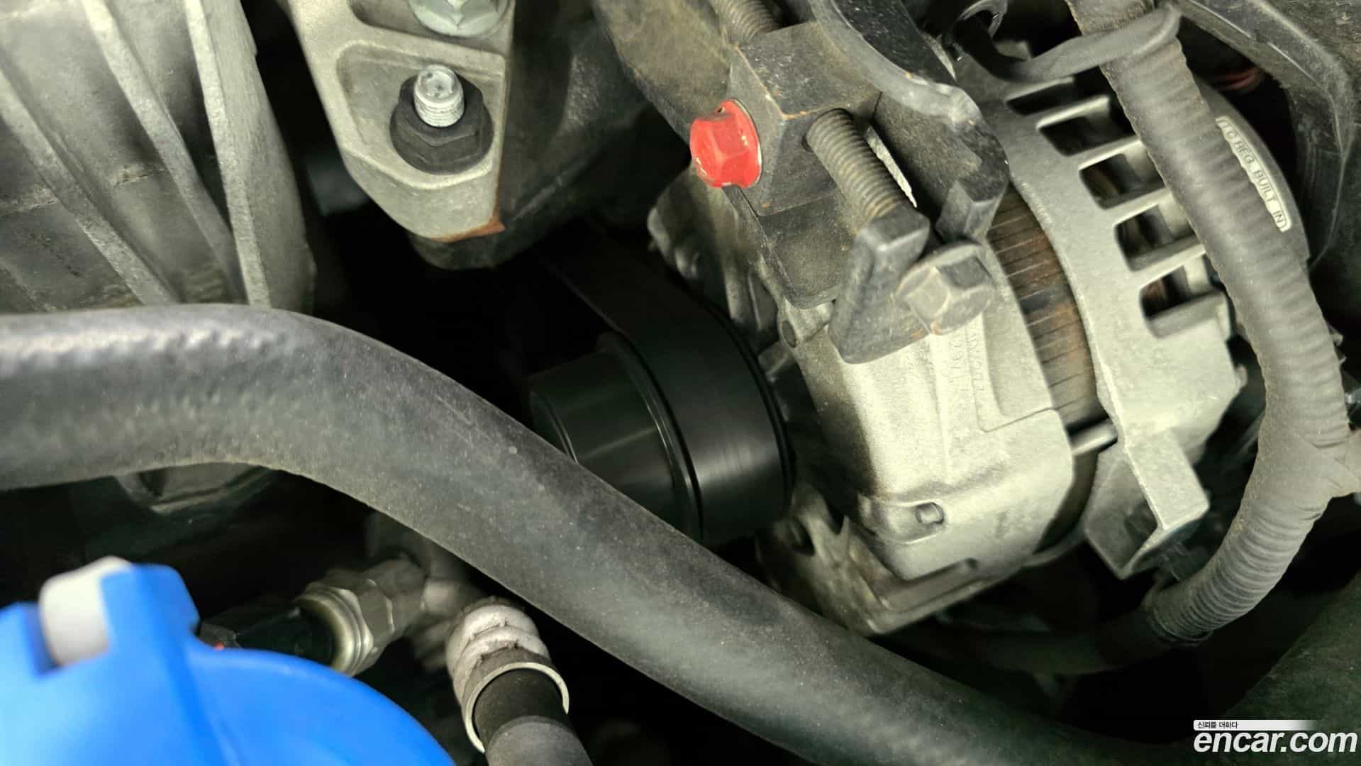 Veloster Hyundai 2020.6-OPTION-043