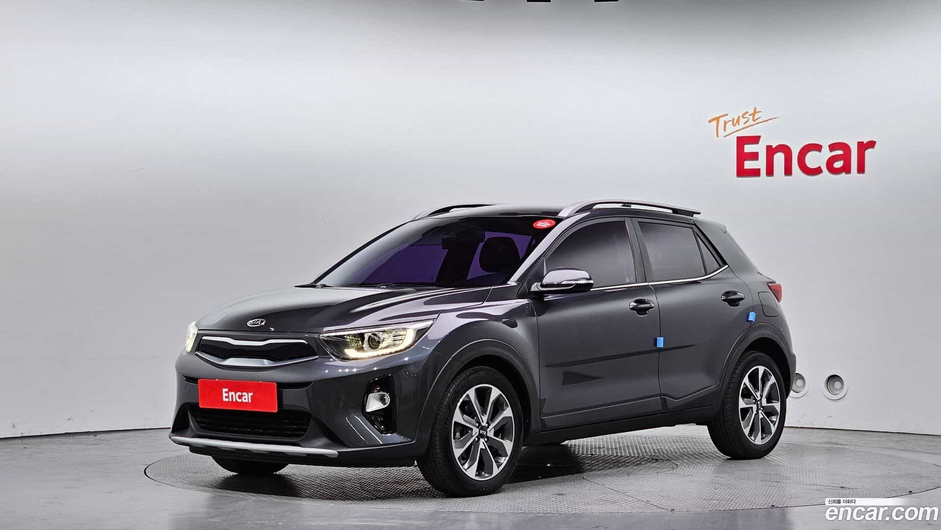 Stonic Kia 2018.11-OUTER-001