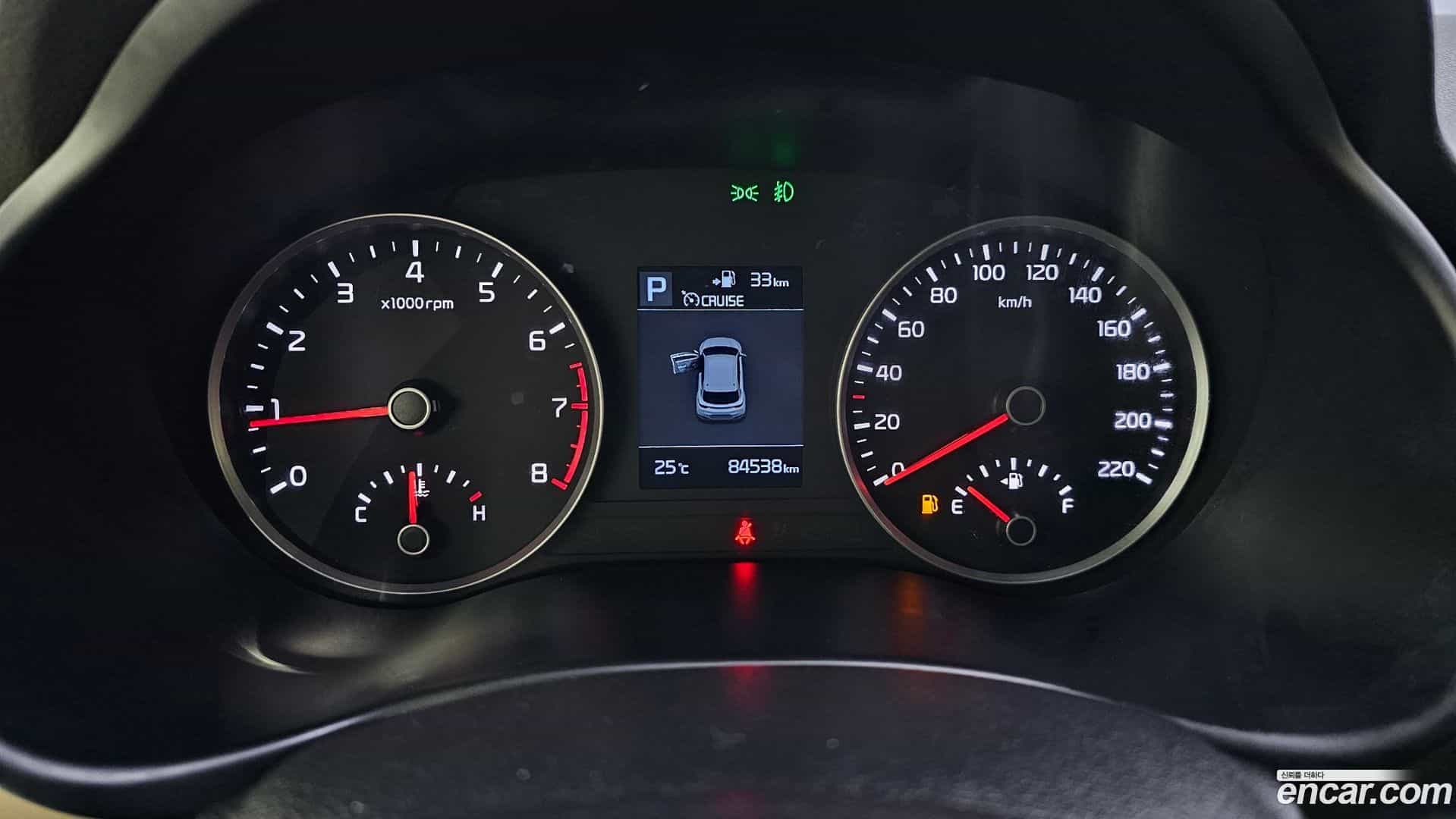 Stonic Kia 2018.11-INNER-008