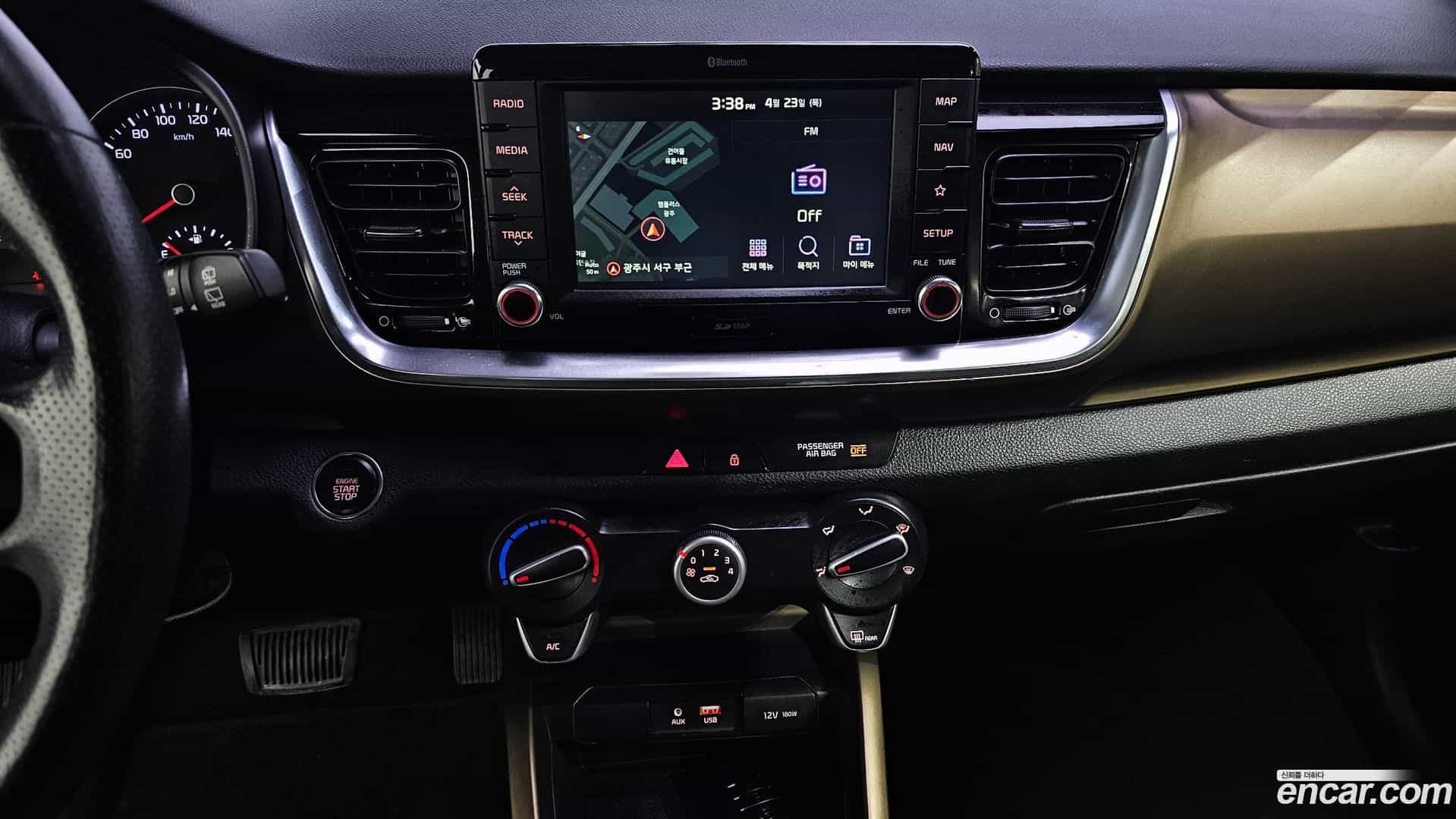 Stonic Kia 2018.11-OPTION-016