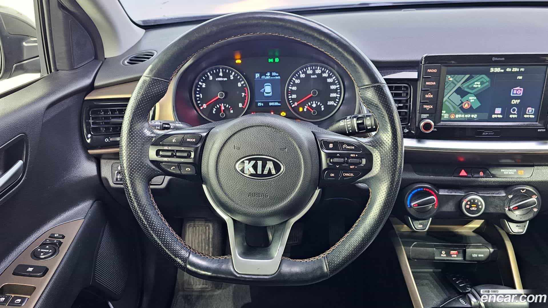 Stonic Kia 2018.11-OPTION-018