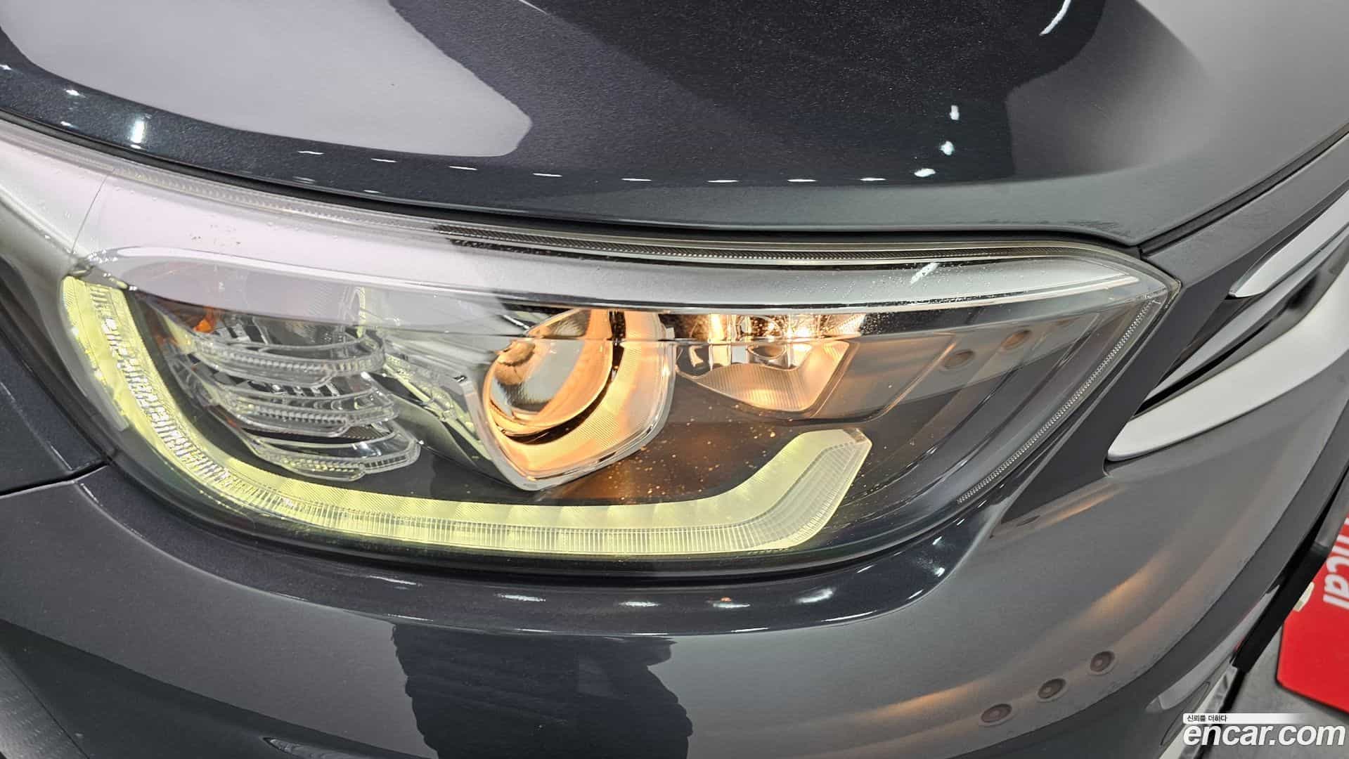 Stonic Kia 2018.11-OUTER-032