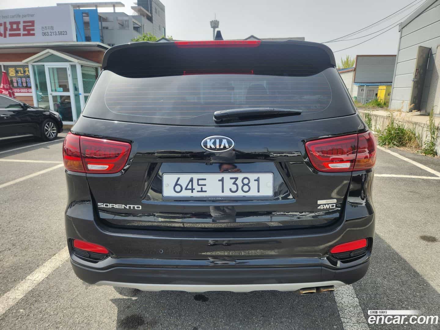 Sorento Kia 2018.1-OUTER-003