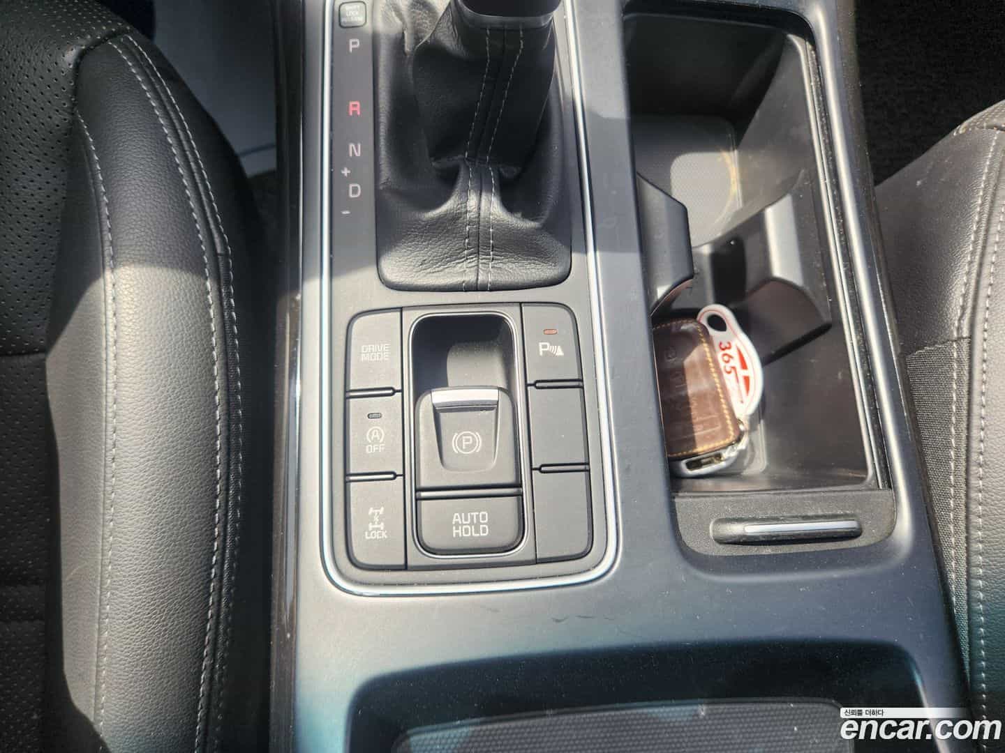 Sorento Kia 2018.1-OPTION-016