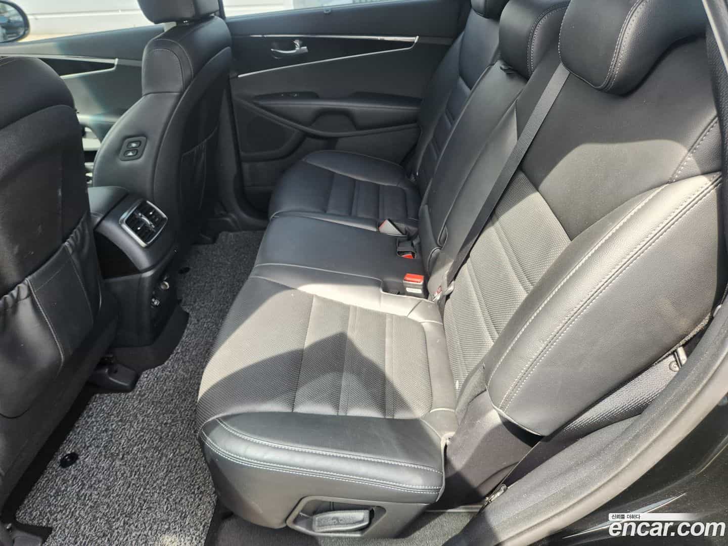 Sorento Kia 2018.1-OPTION-018