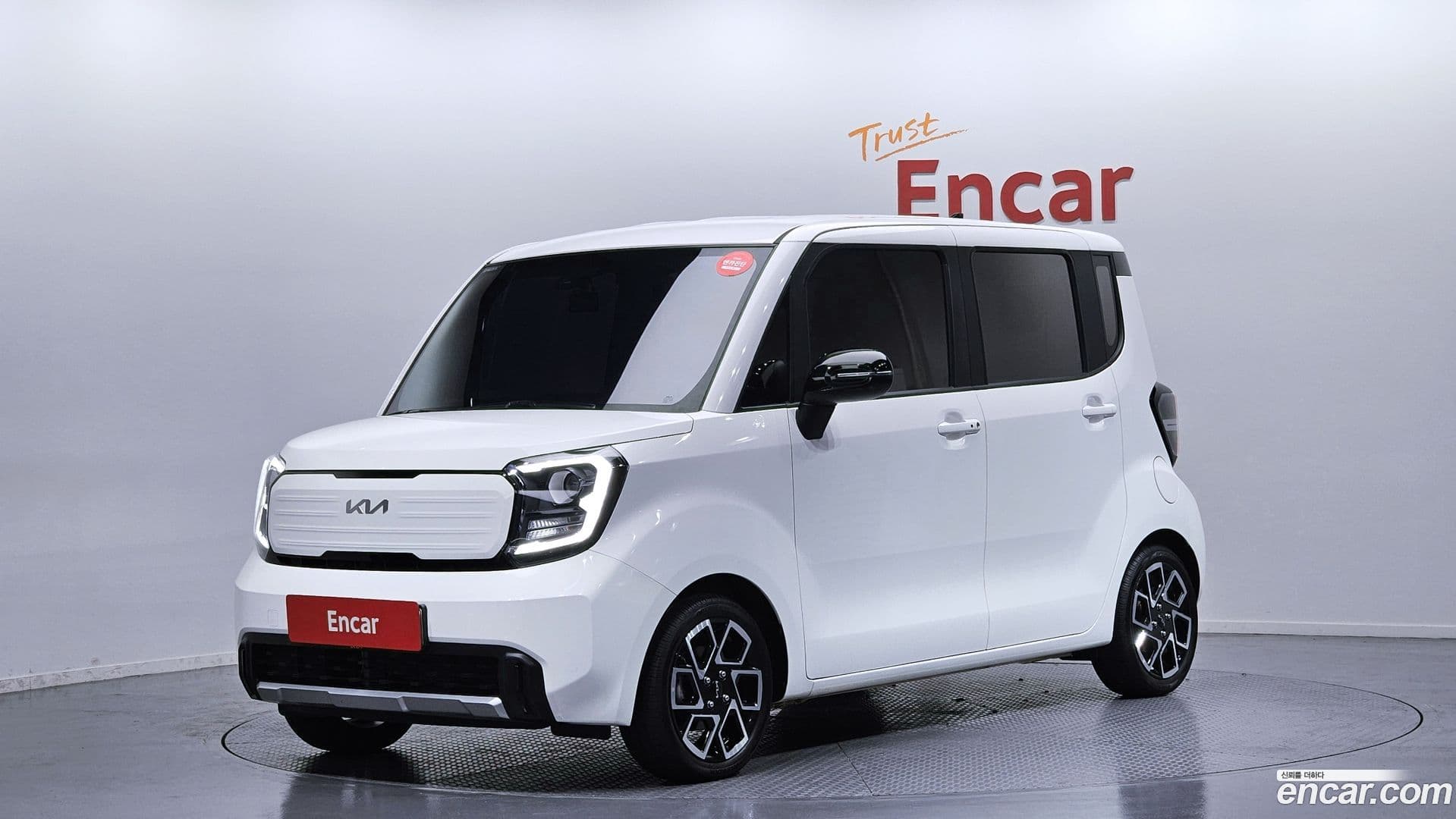 Main__Slider__Photo:RAY Kia 2023.5-0