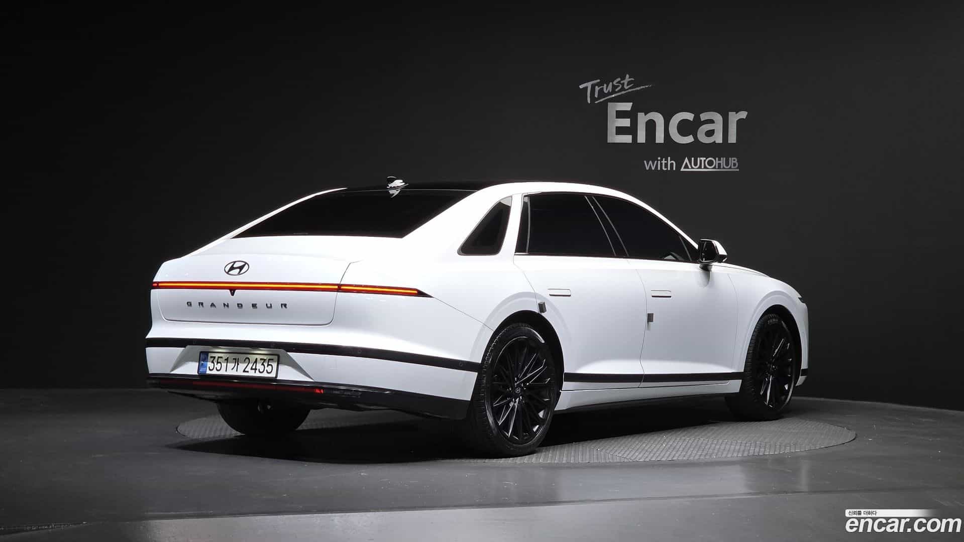 Grandeur Hyundai 2023.7-OUTER-002