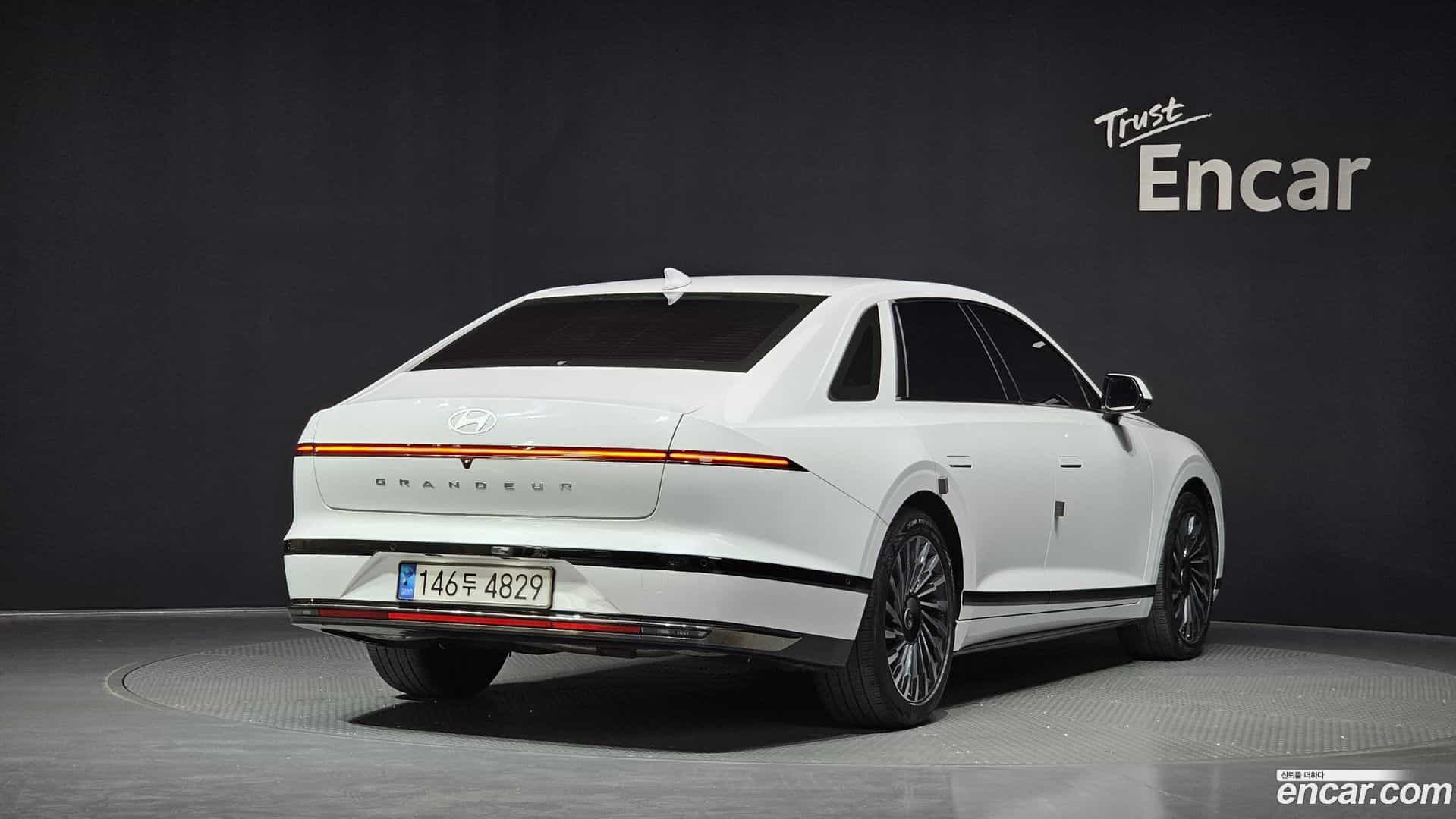 Grandeur Hyundai 2023.5-OUTER-002