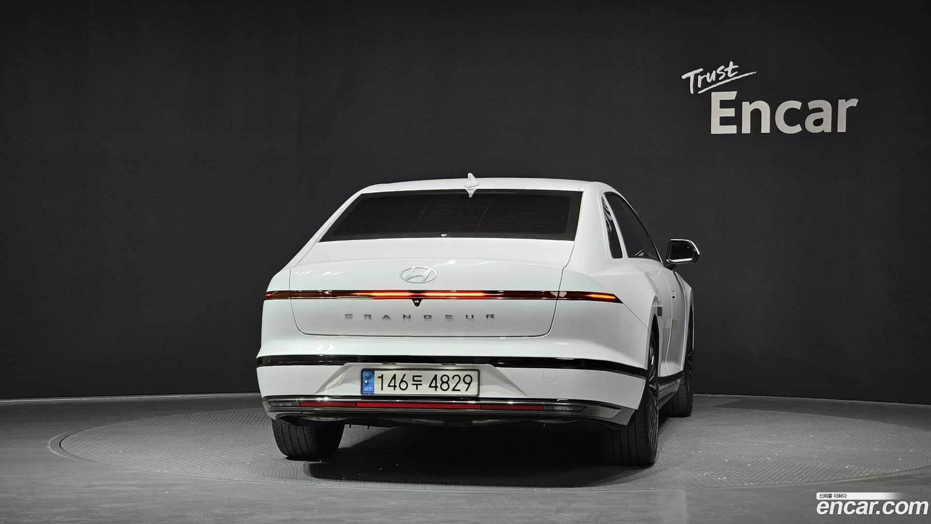 Grandeur Hyundai 2023.5-OUTER-004