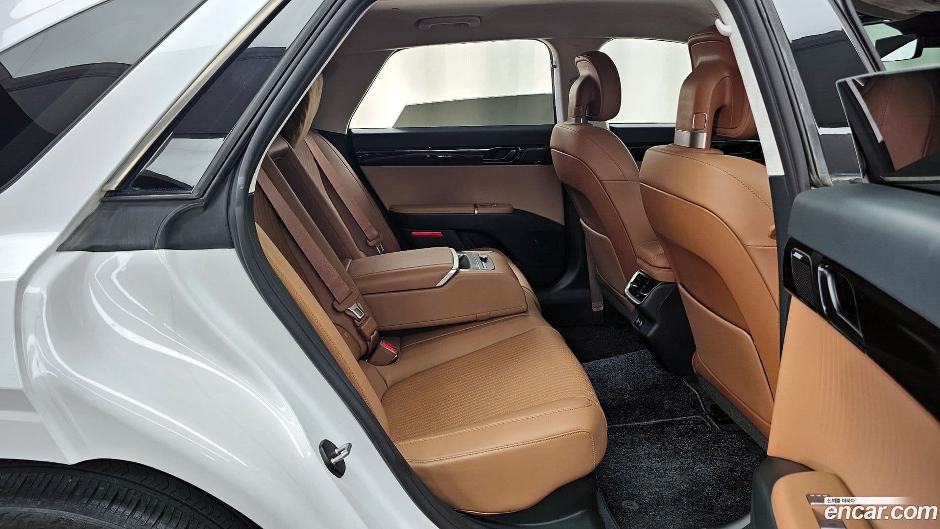 Main__Slider__Photo:Grandeur Hyundai 2023.5-11