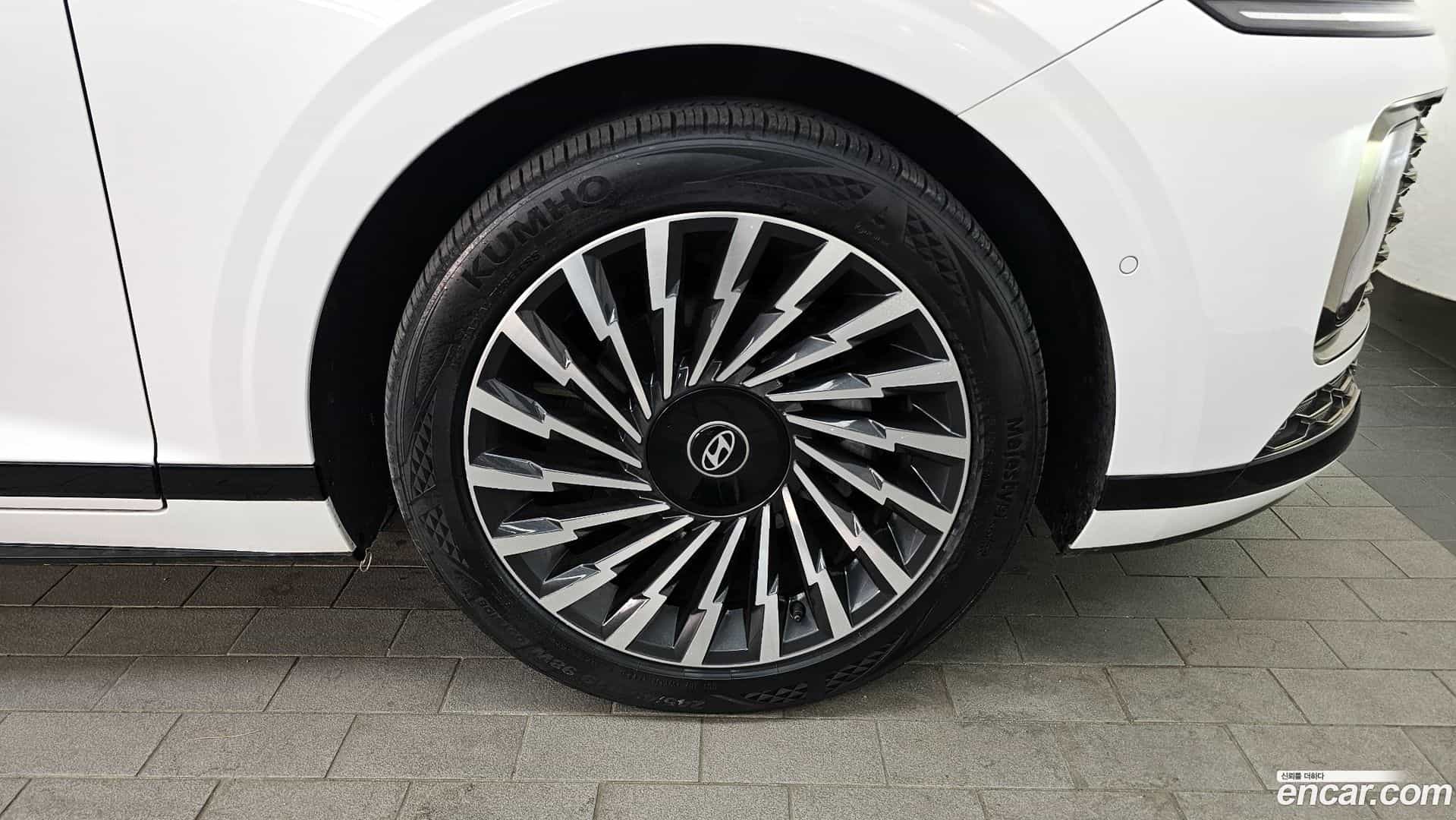 Grandeur Hyundai 2023.5-OUTER-031