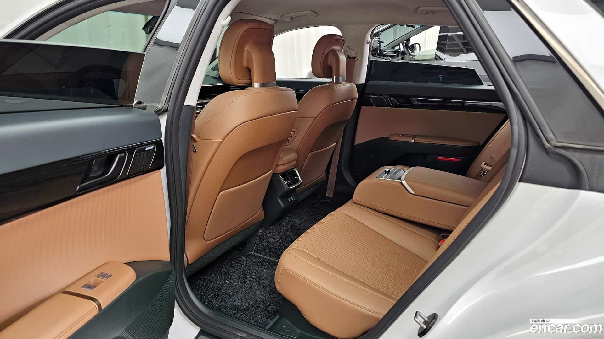 Grandeur Hyundai 2023.5-INNER-036