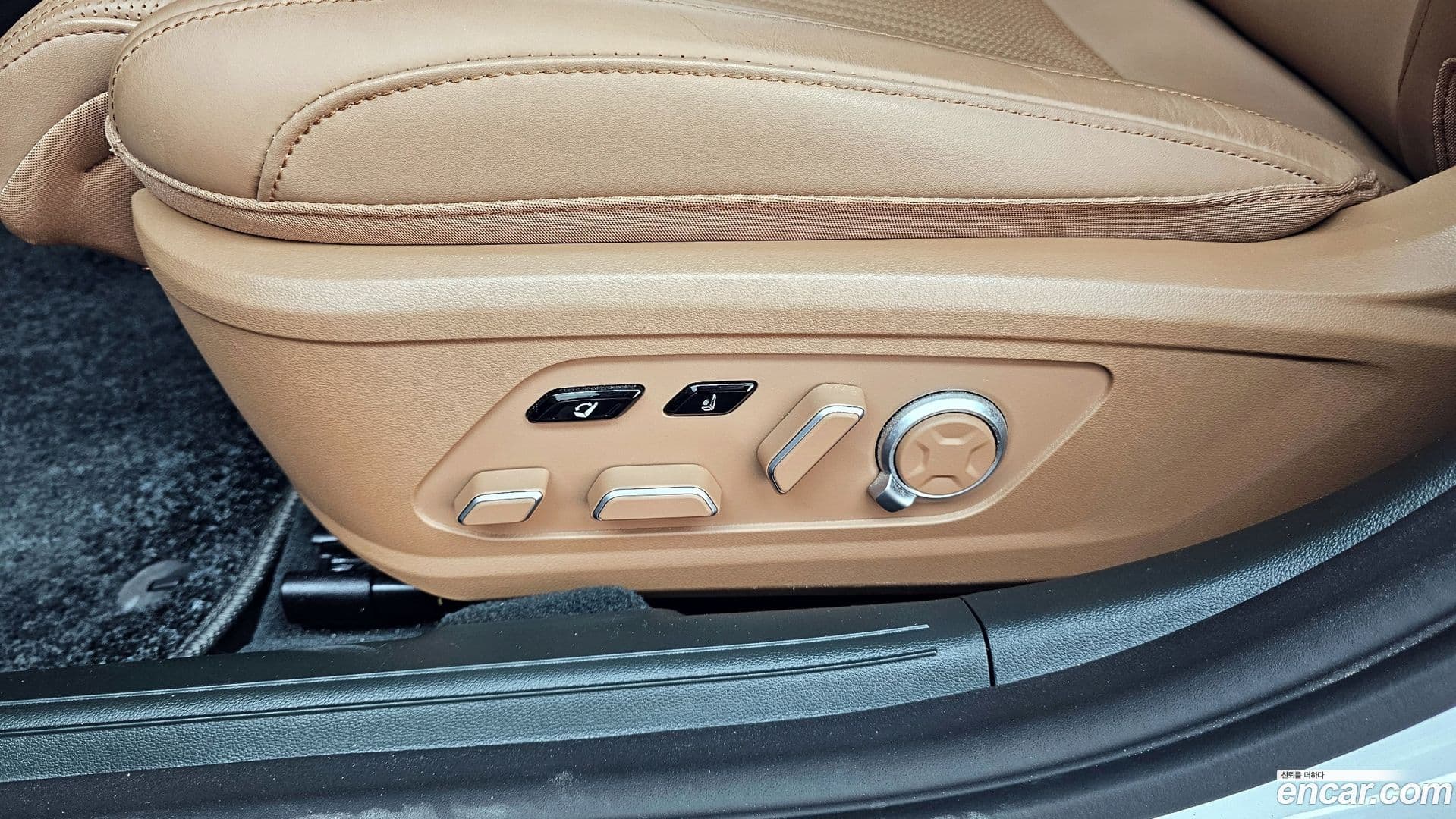 Main__Slider__Photo:Grandeur Hyundai 2023.5-30