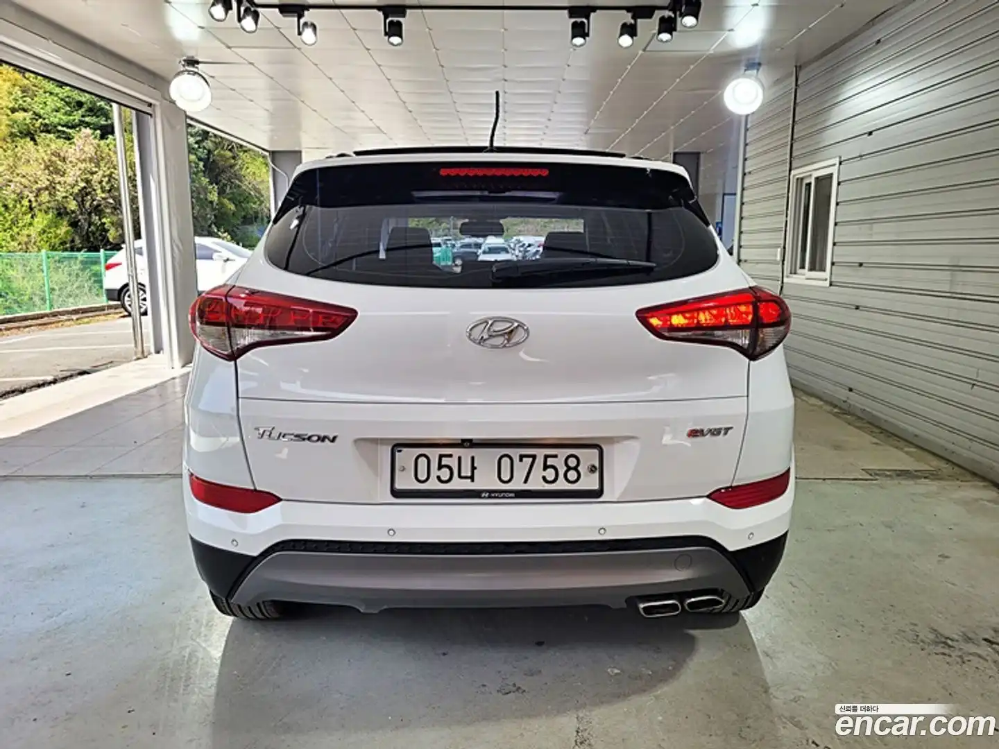 Tucson Hyundai 2016.6-OUTER-004