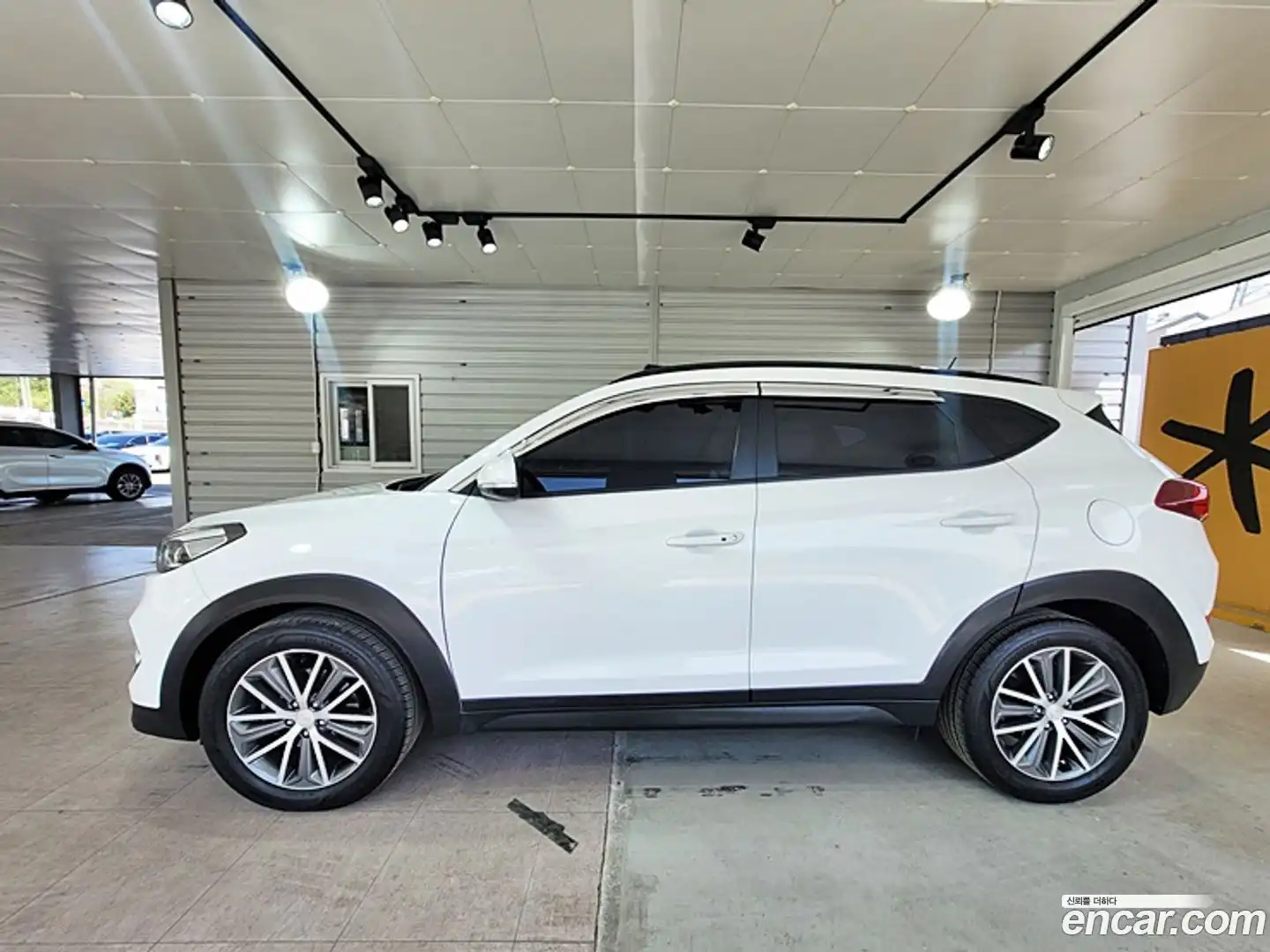 Tucson Hyundai 2016.6-OUTER-005