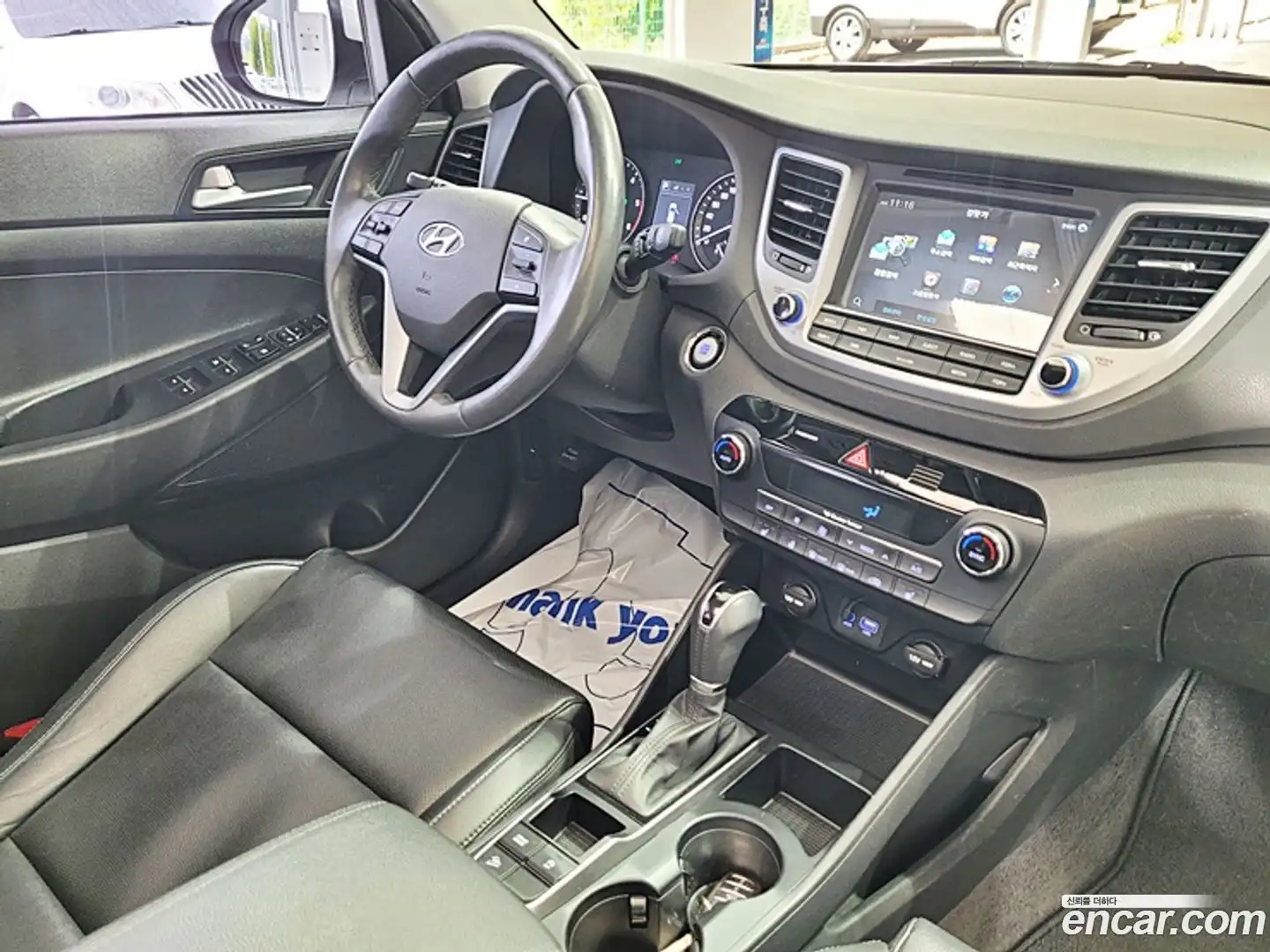 Tucson Hyundai 2016.6-INNER-010