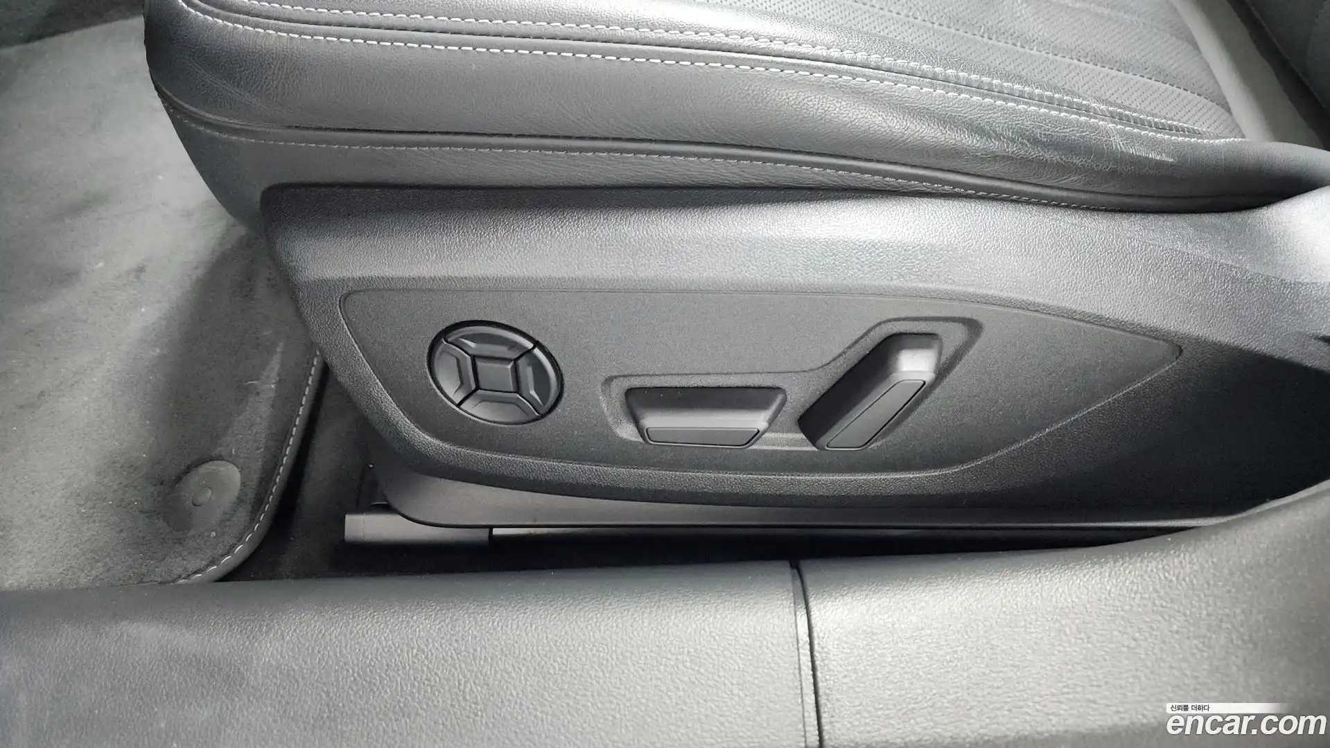 A6 Audi 2023.5-OPTION-045