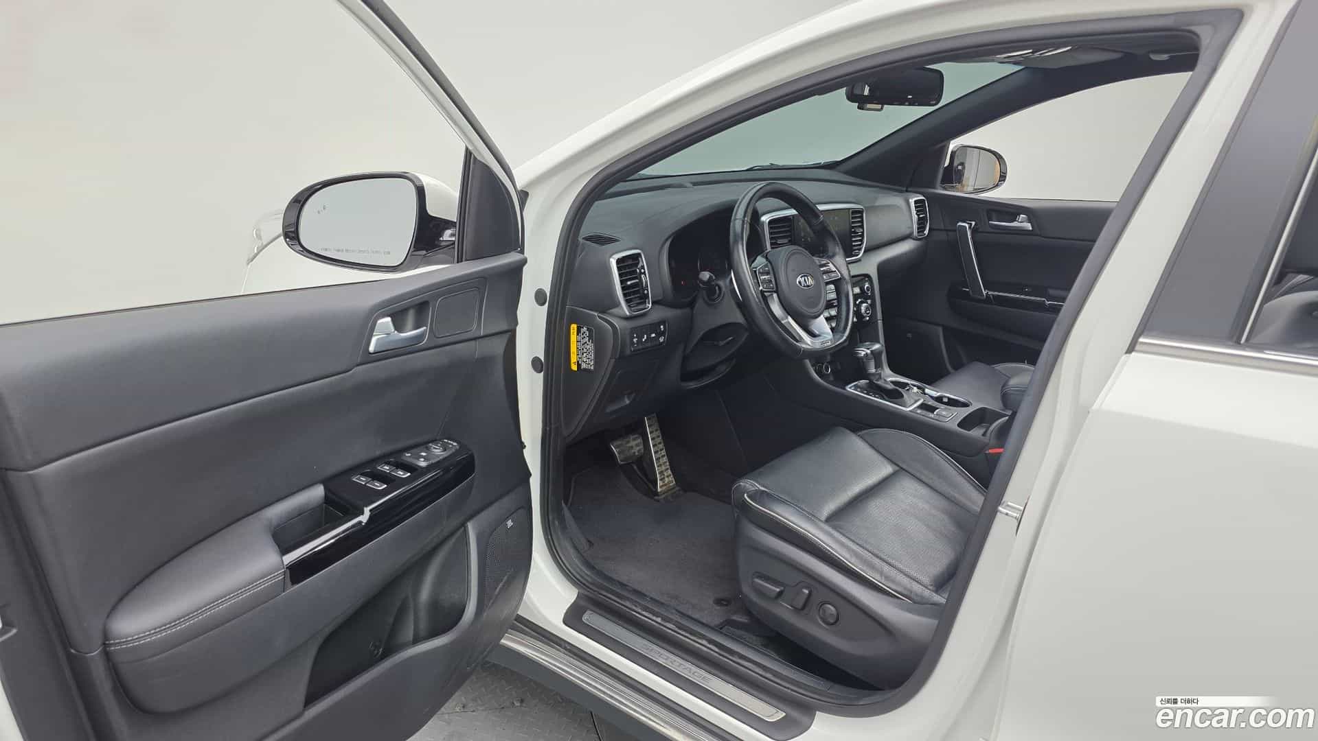 Sportage Kia 2020.2-INNER-010