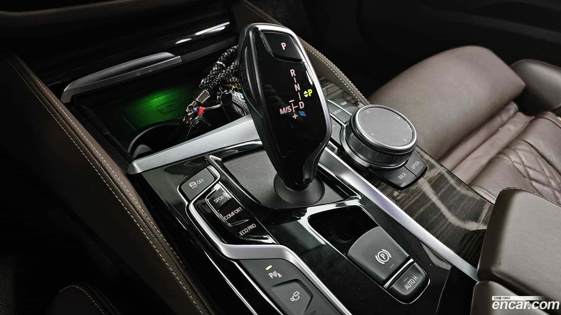 Gran Turismo BMW 2019.5-INNER-009
