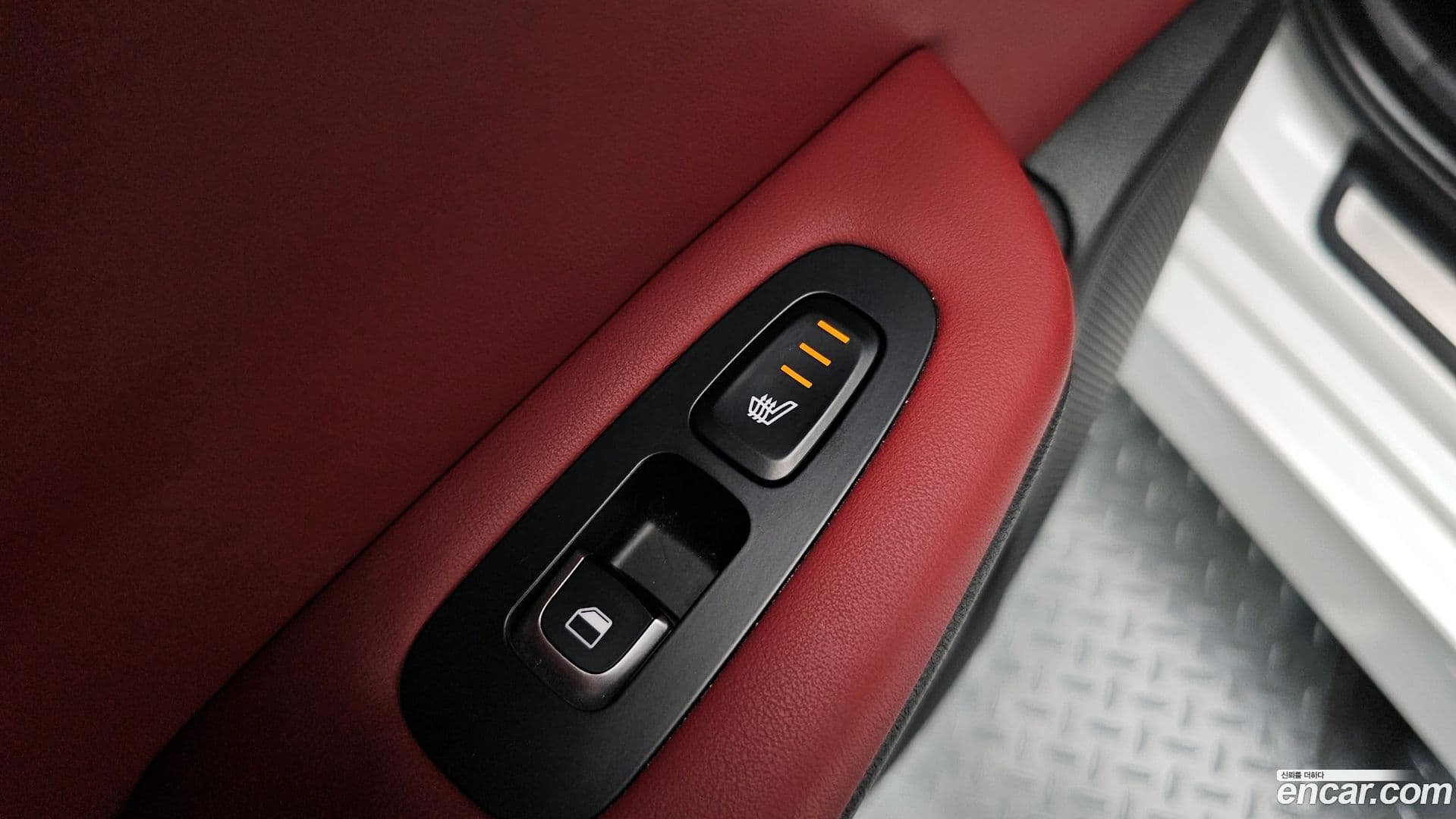 Main__Slider__Photo:Stinger Kia 2017.5-16