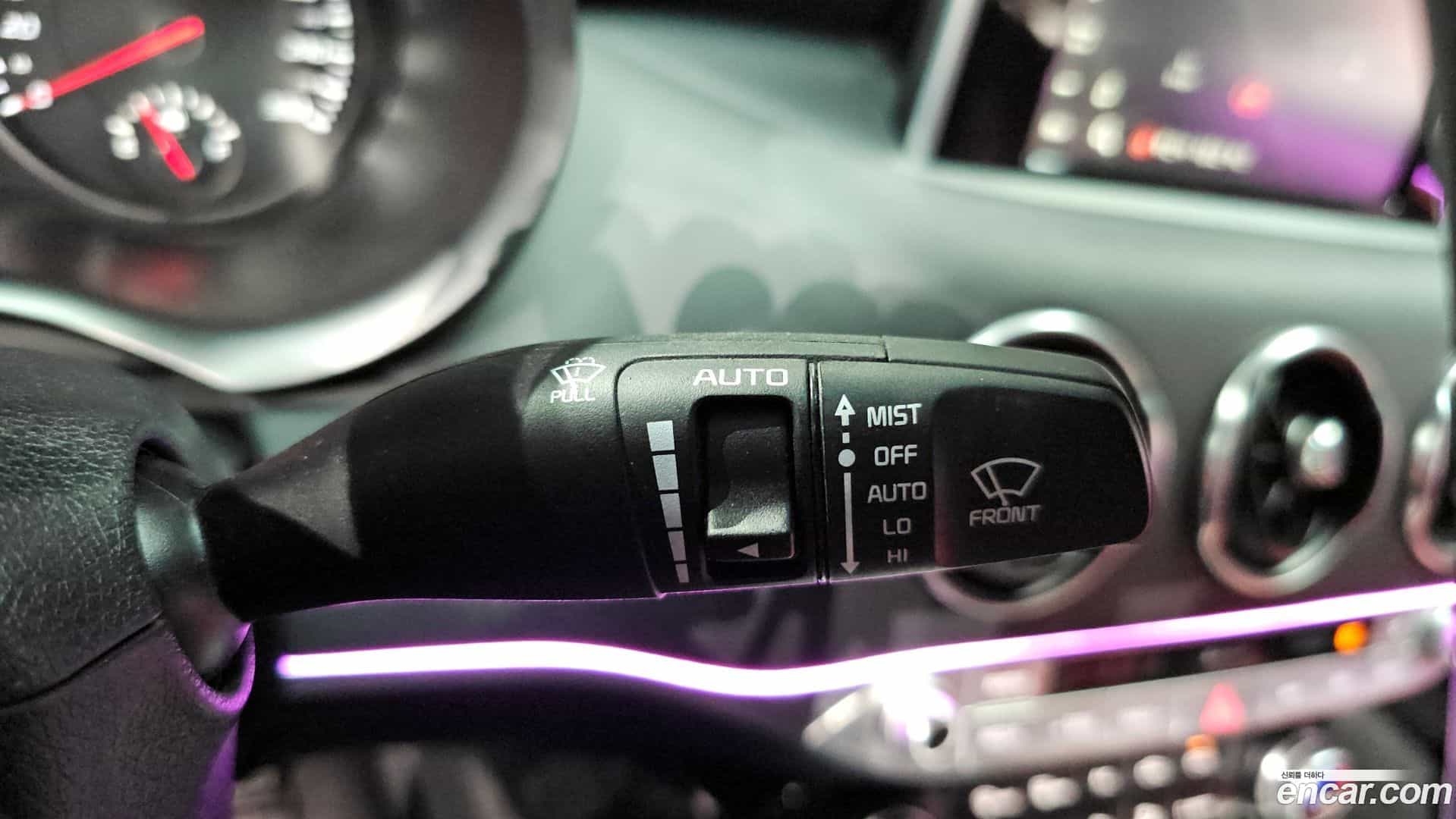 Stinger Kia 2017.5-OPTION-043