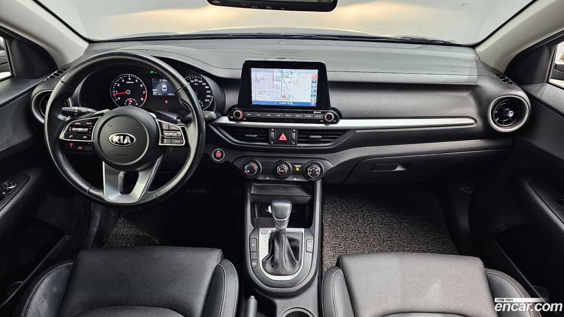 K3 Kia 2021.0-INNER-007