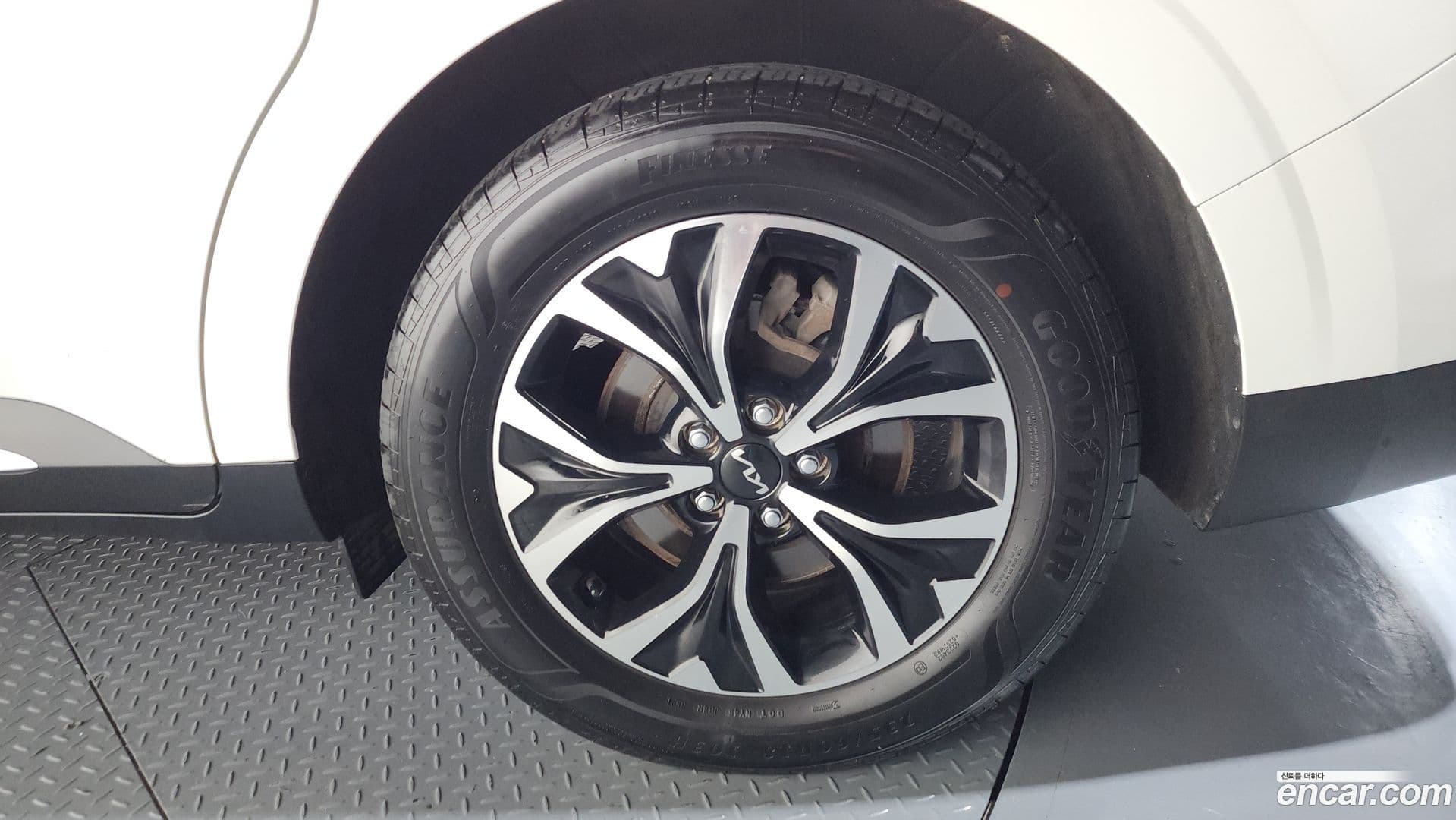 Main__Slider__Photo:Canival Kia 2022.3-20