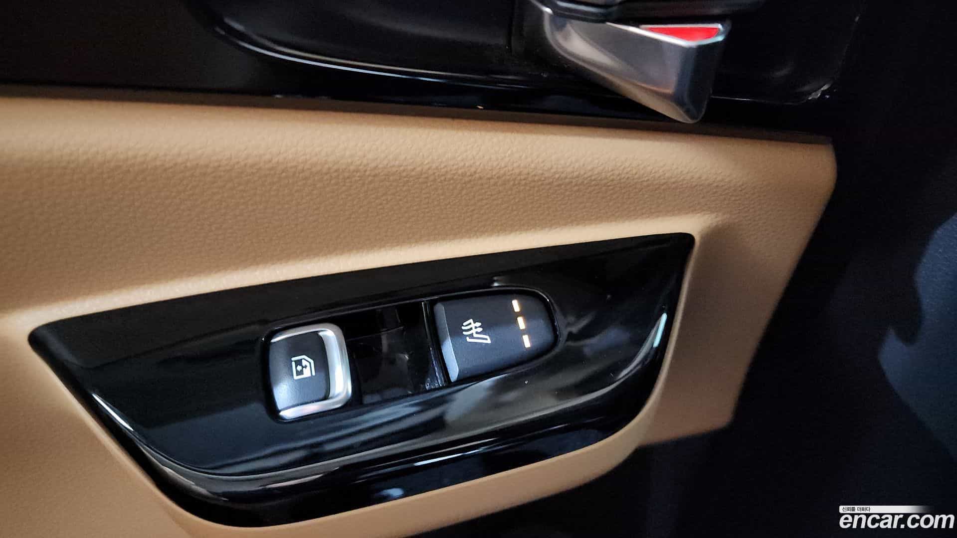 Canival Kia 2022.3-OPTION-047