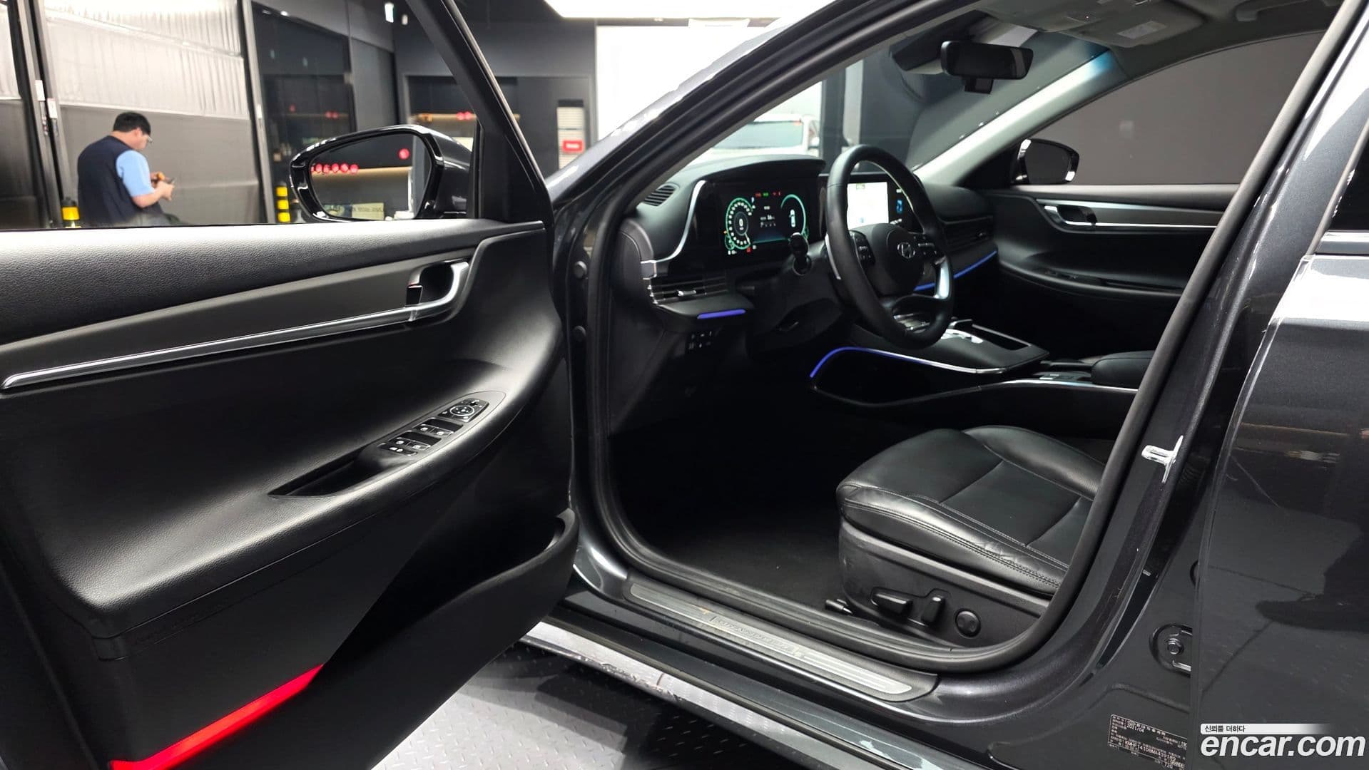 Main__Slider__Photo:Grandeur Hyundai 2021.3-9