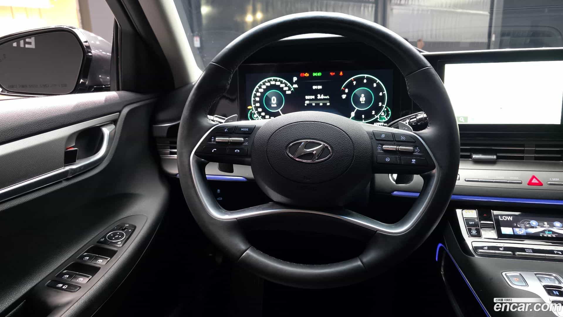Grandeur Hyundai 2021.3-OPTION-017