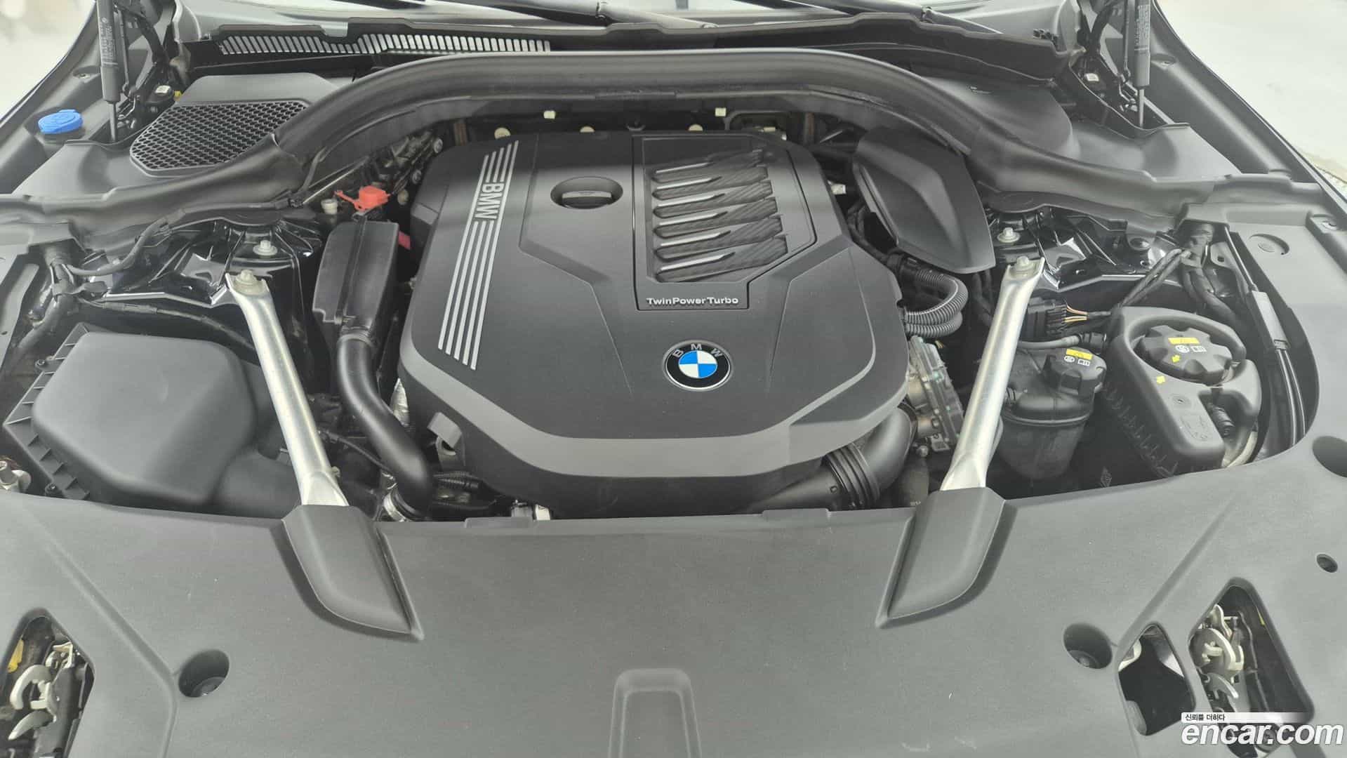 Gran Turismo BMW 2022.9-OUTER-006