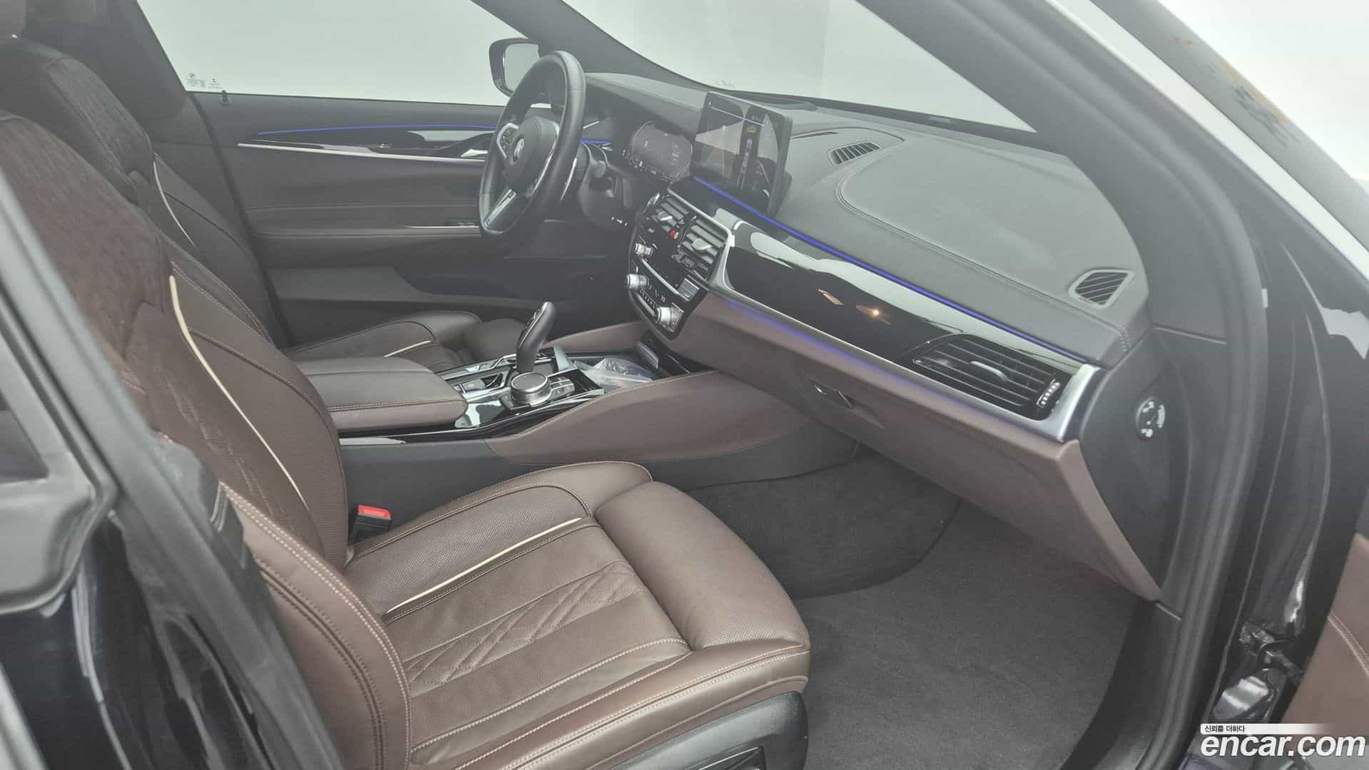 Gran Turismo BMW 2022.9-OPTION-022