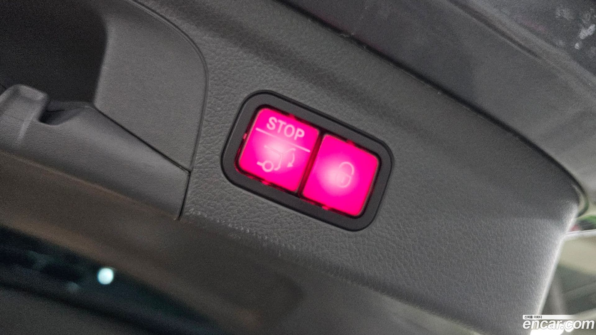 Main__Slider__Photo:GLE-Class Mercedes-Benz 2020.4-14