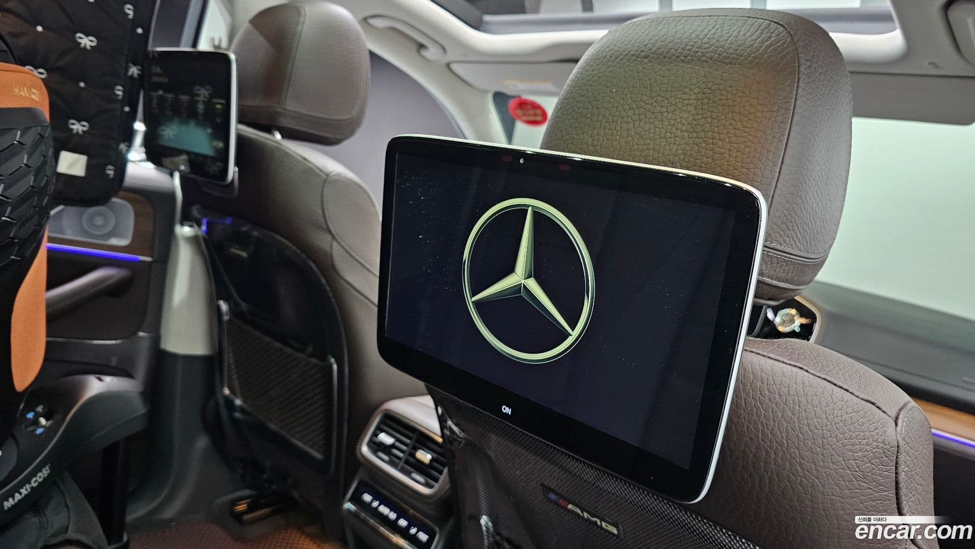 Main__Slider__Photo:GLE-Class Mercedes-Benz 2020.4-26