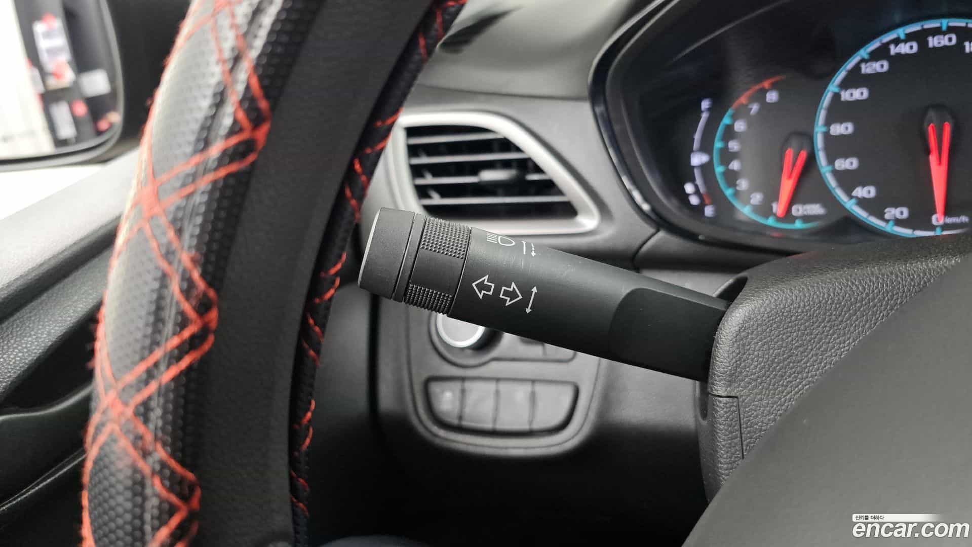 Spark Chevrolet 2020.9-OPTION-044
