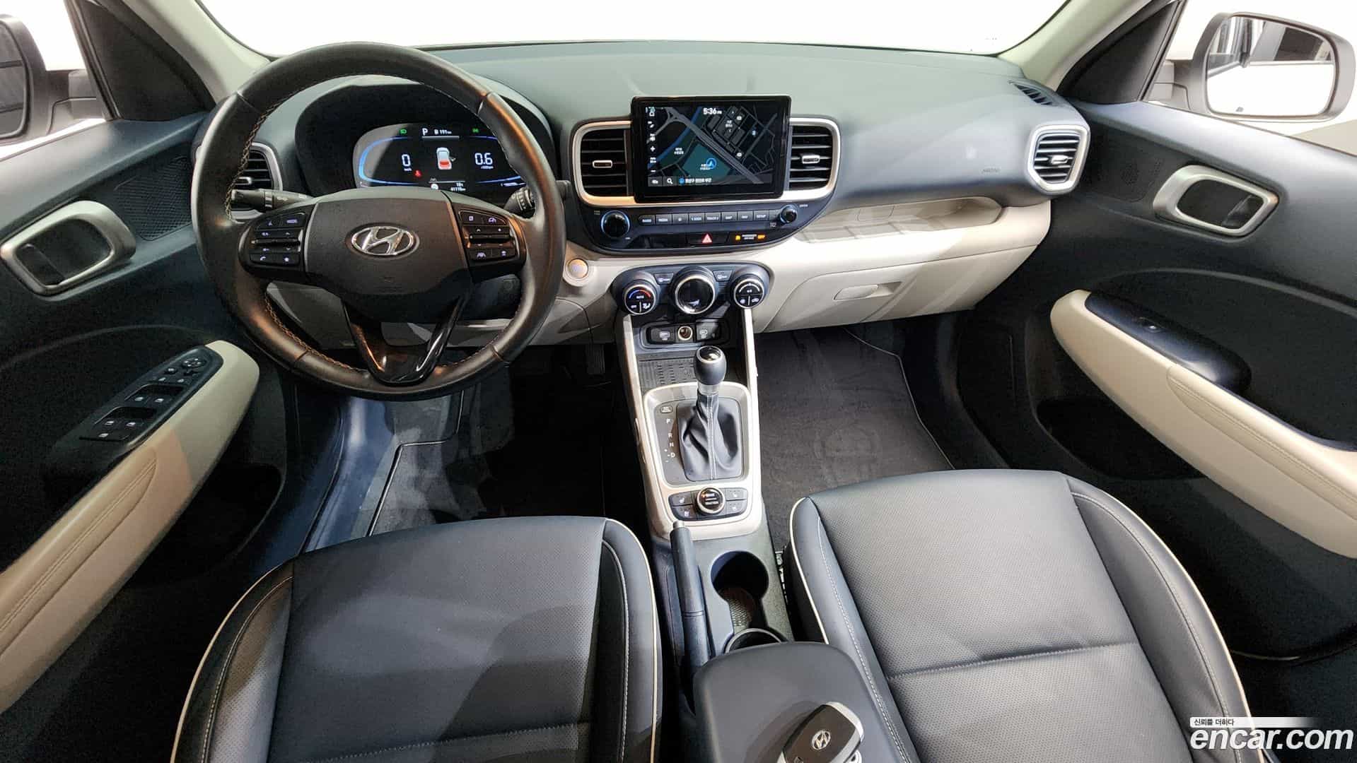 Venue Hyundai 2023.0-INNER-007
