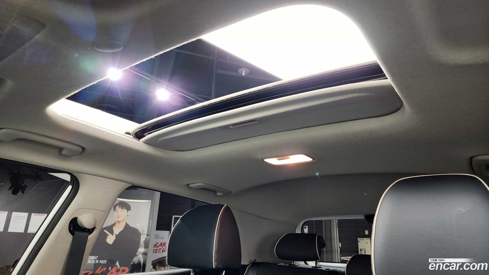Venue Hyundai 2023.0-OPTION-021