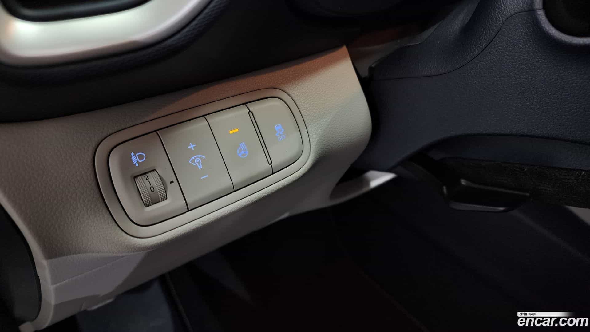 Venue Hyundai 2023.0-OPTION-041
