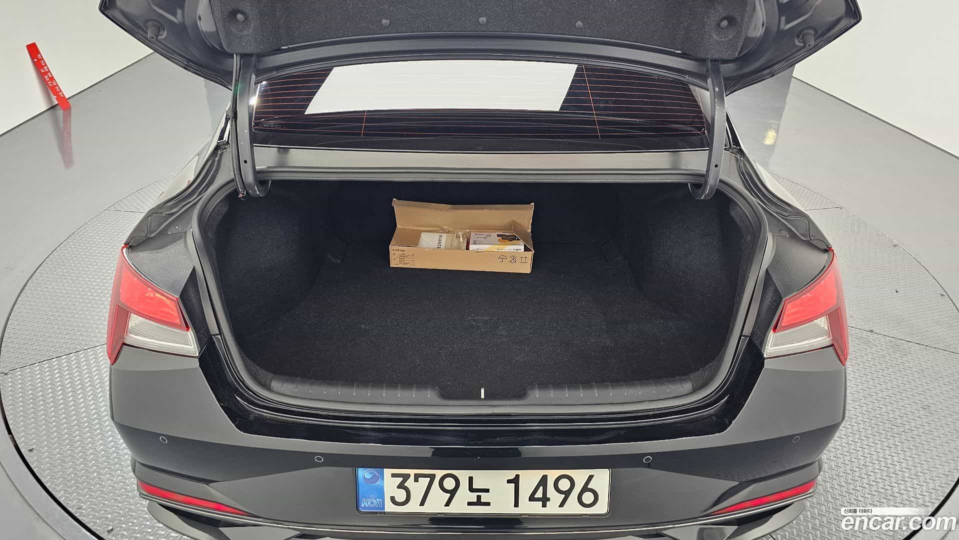 AVANTE Hyundai 2022.2-OPTION-024