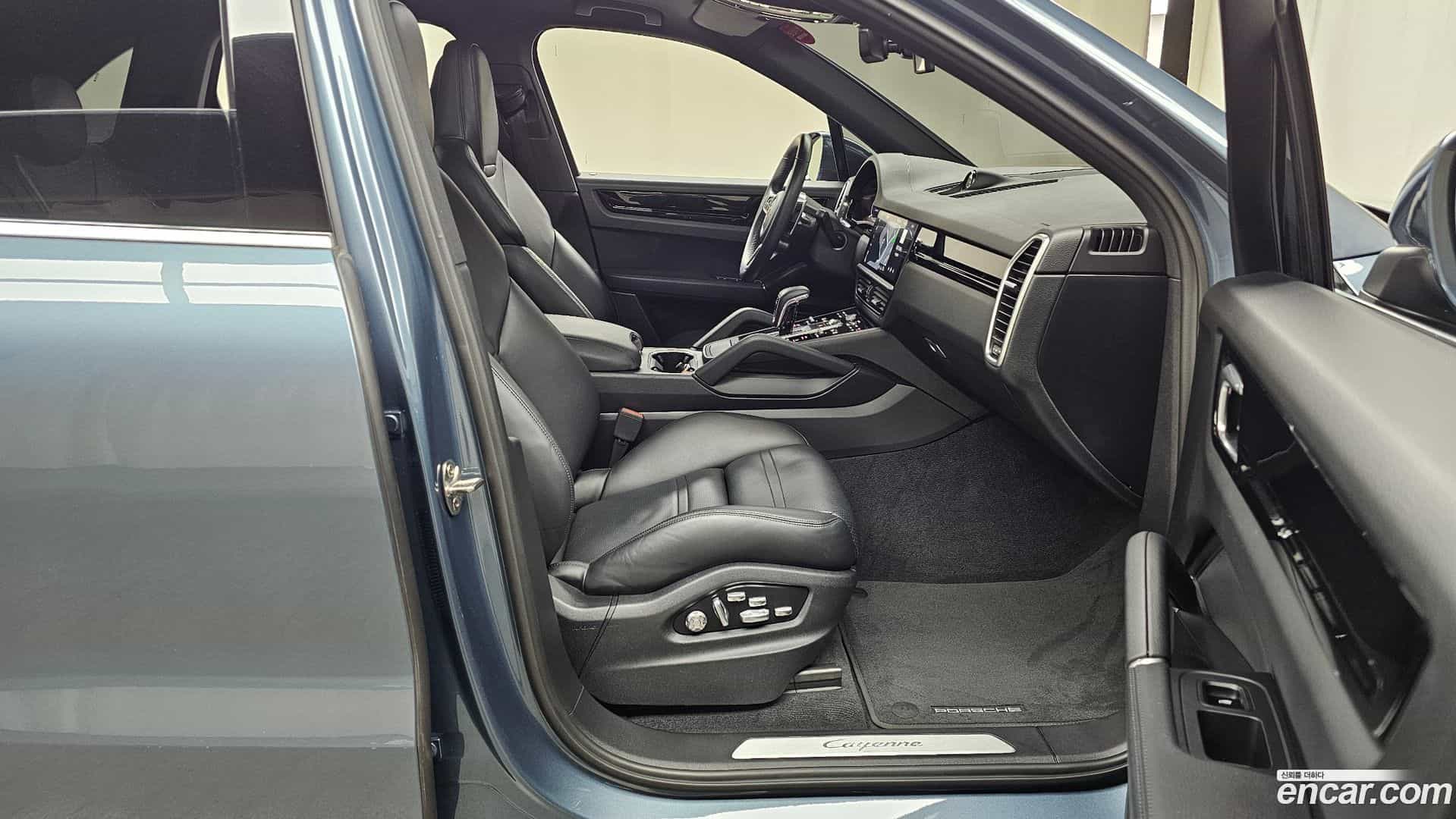 Cayenne Porsche 2020.3-OPTION-015