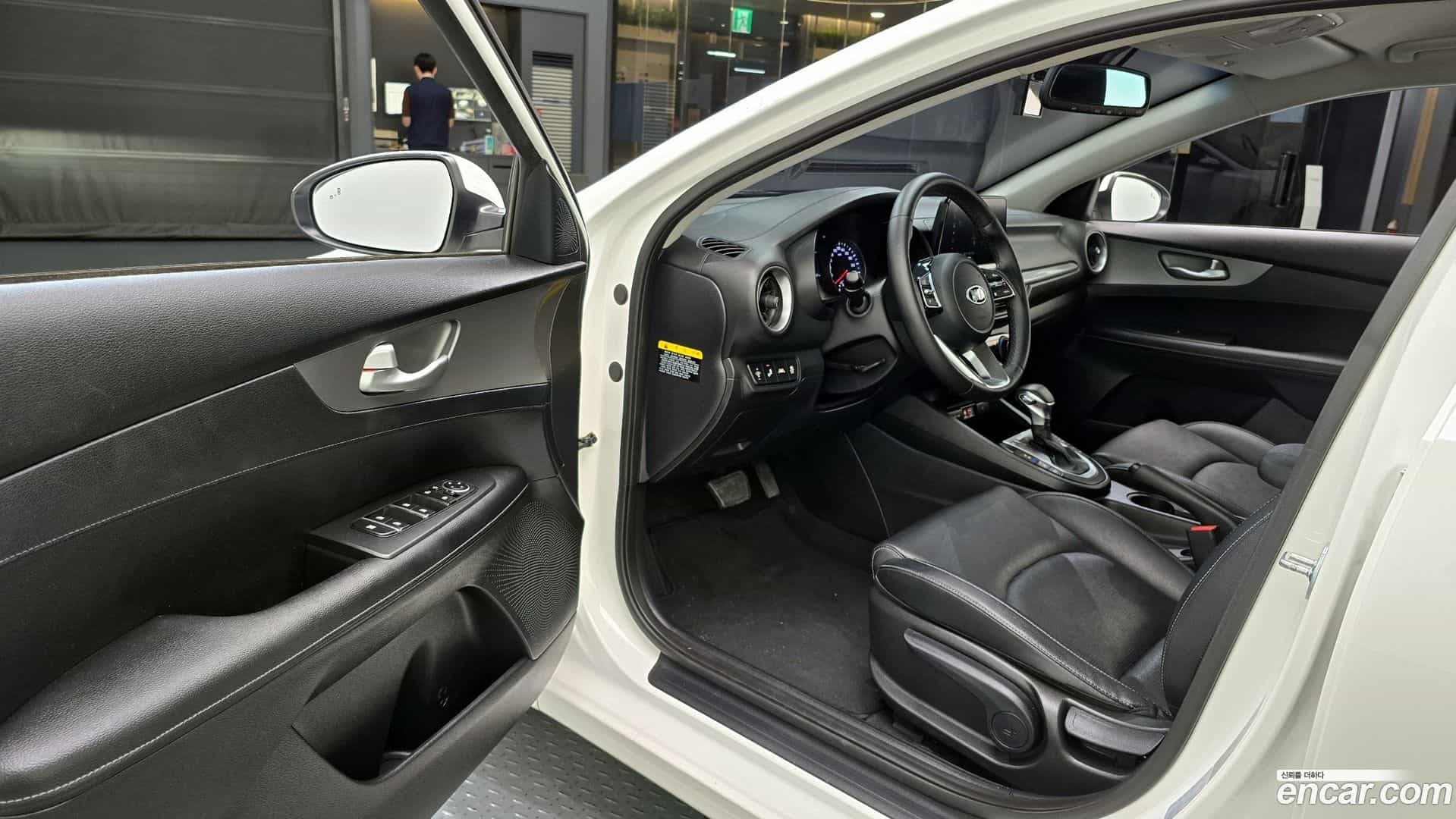 K3 Kia 2018.4-INNER-010