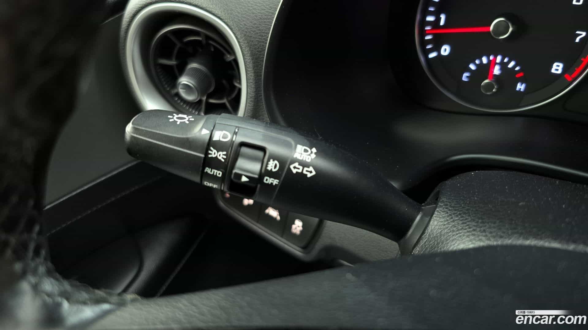 K3 Kia 2018.4-OPTION-021