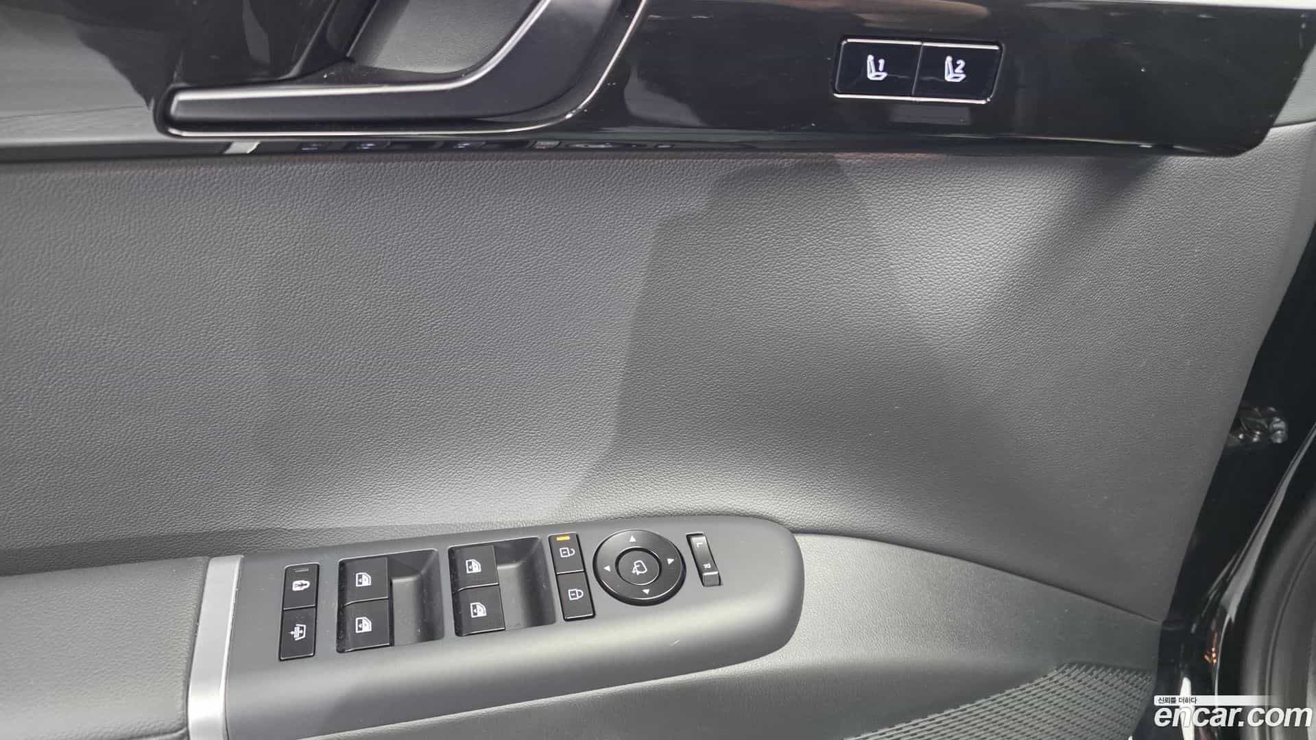 Grandeur Hyundai 2024.11-OPTION-018