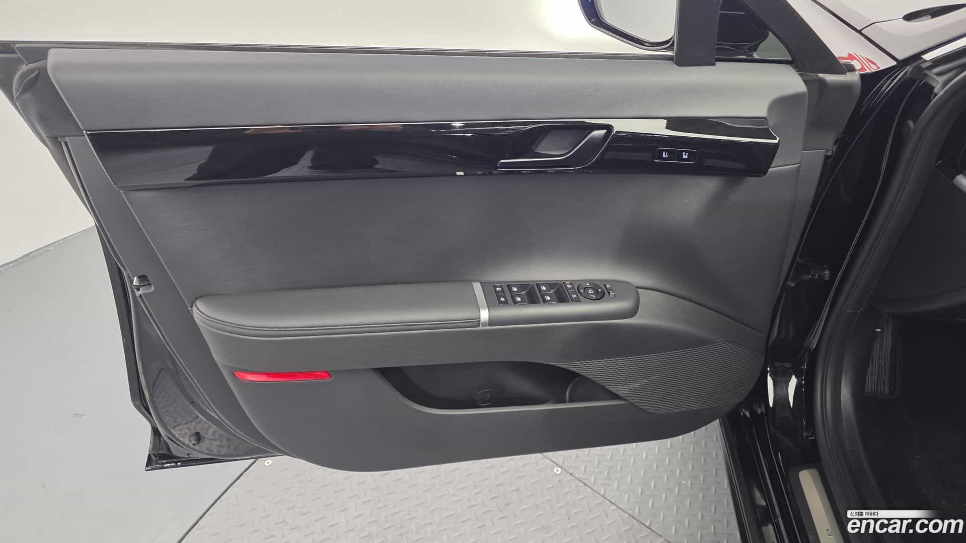 Grandeur Hyundai 2024.11-INNER-034