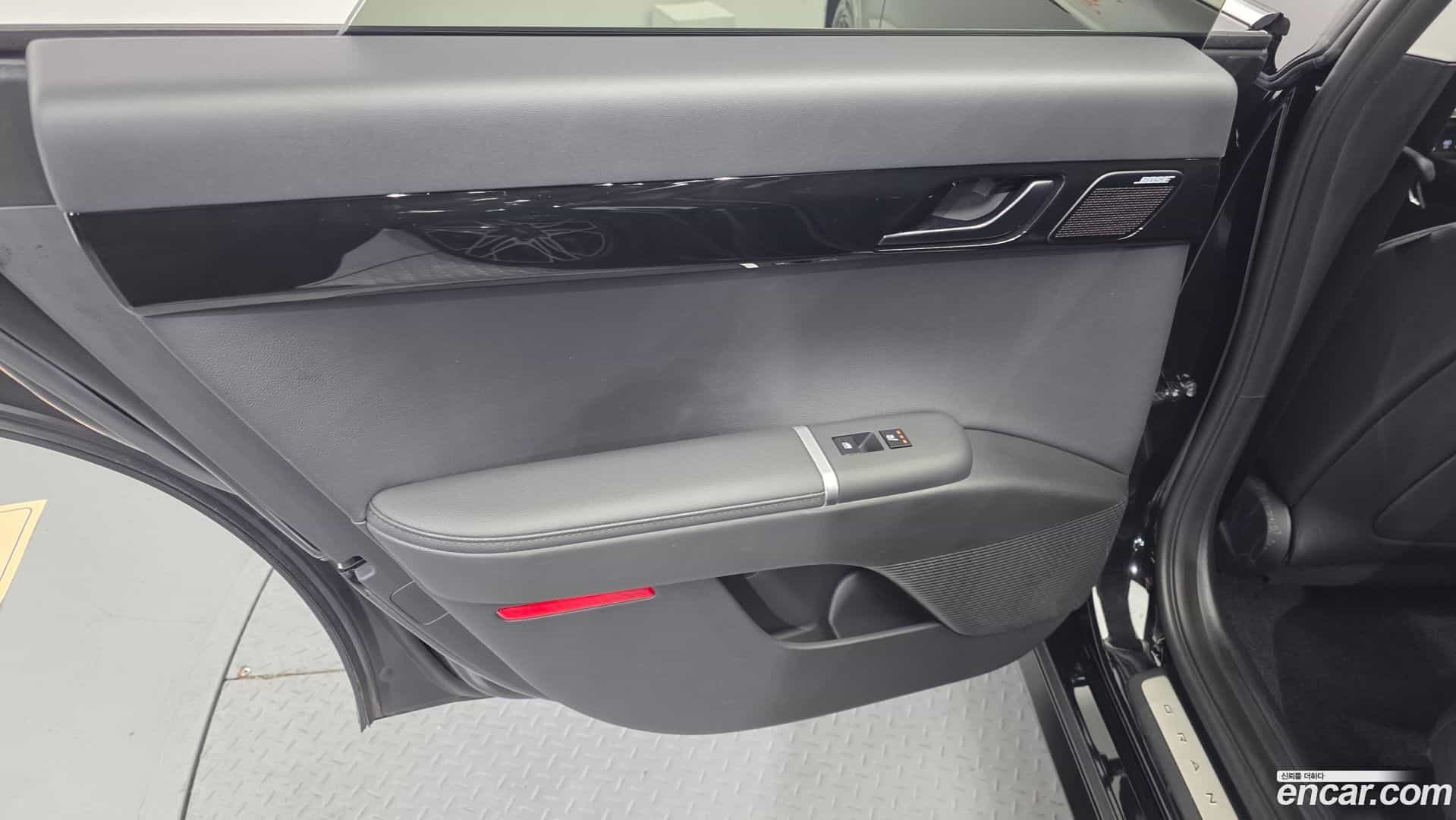 Grandeur Hyundai 2024.11-INNER-035