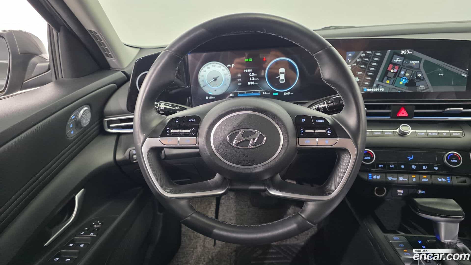 AVANTE Hyundai 2023.3-OPTION-017
