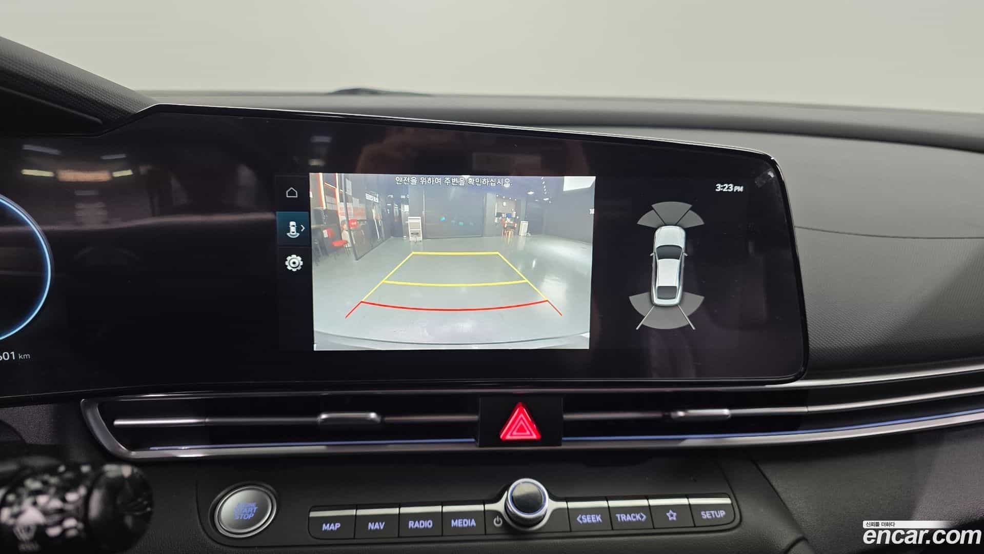 AVANTE Hyundai 2023.3-OPTION-022