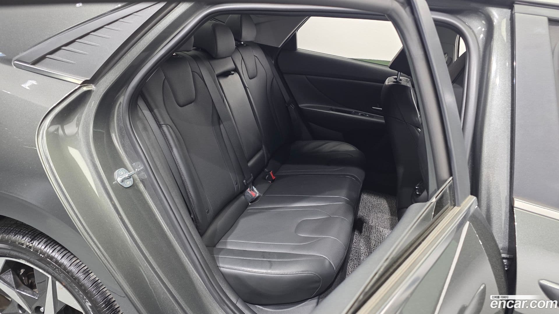 Main__Slider__Photo:AVANTE Hyundai 2023.3-25